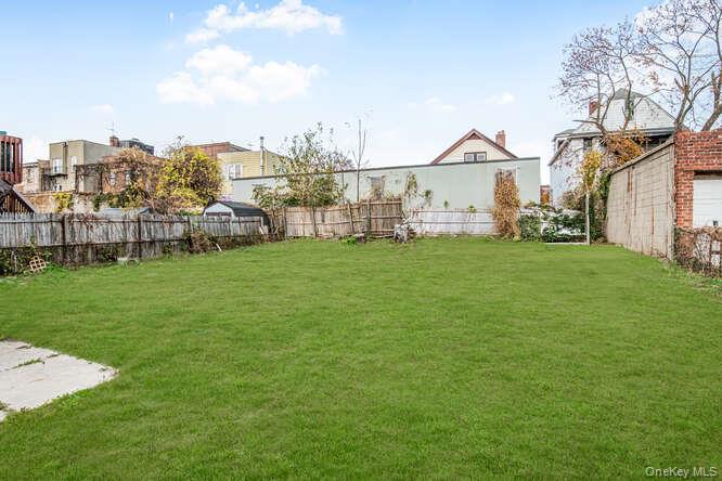 967 E 226th Street, Bronx, NY 10466