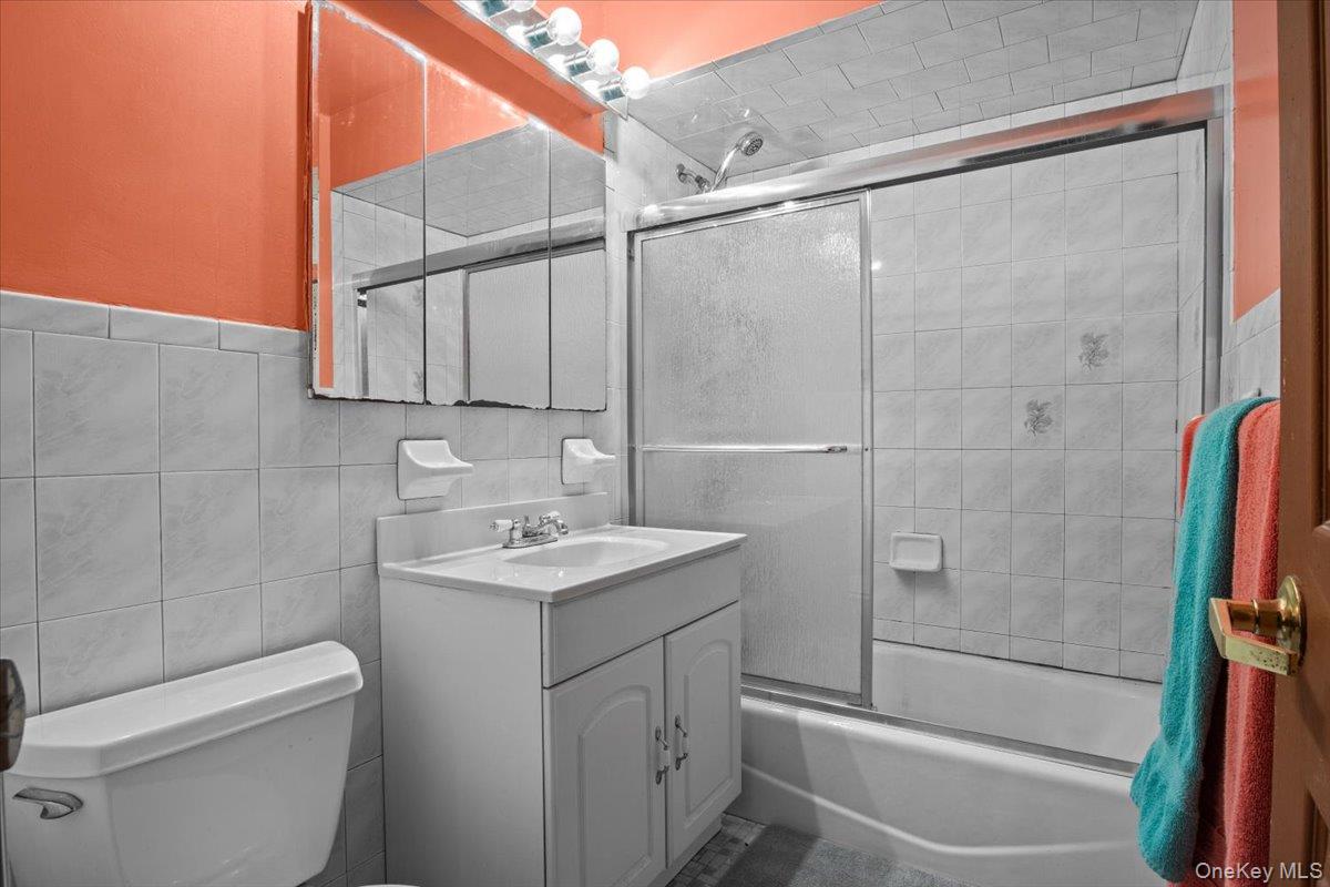 236 Meagher Avenue, Bronx, NY 10465