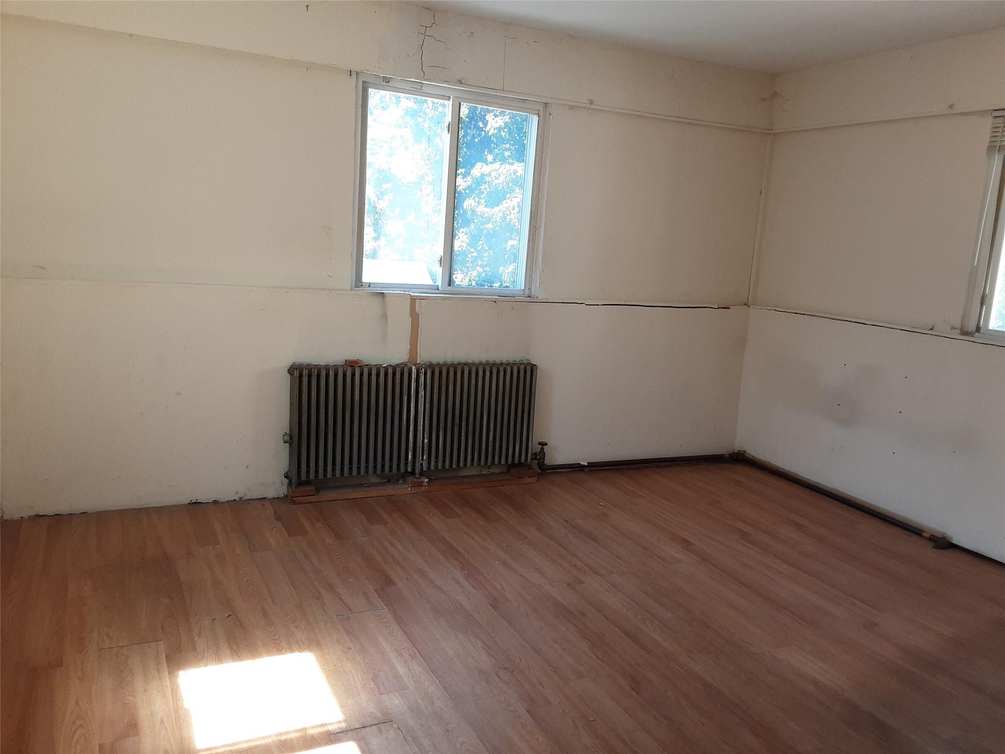 40-22 Murray Street, Flushing, NY 11354