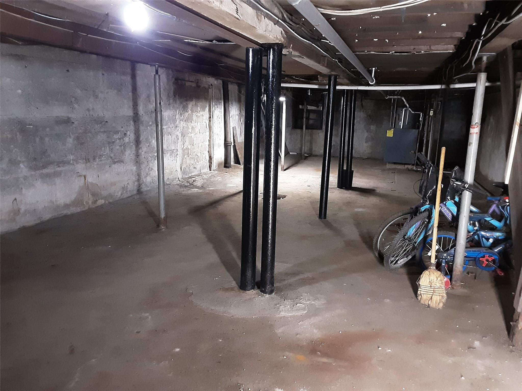 40-22 Murray Street, Flushing, NY 11354