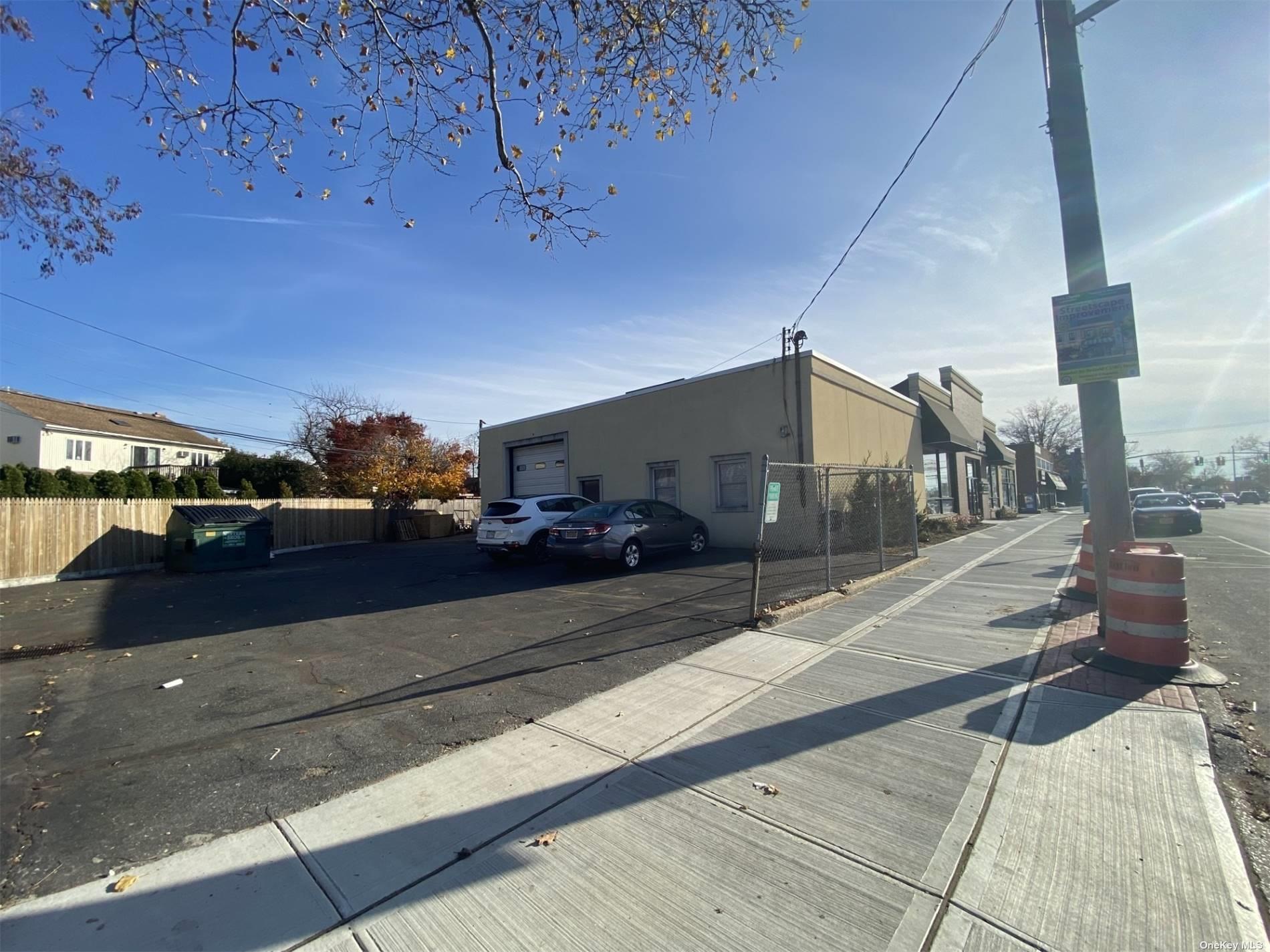 465 Franklin Avenue, Franklin Square, NY 11010