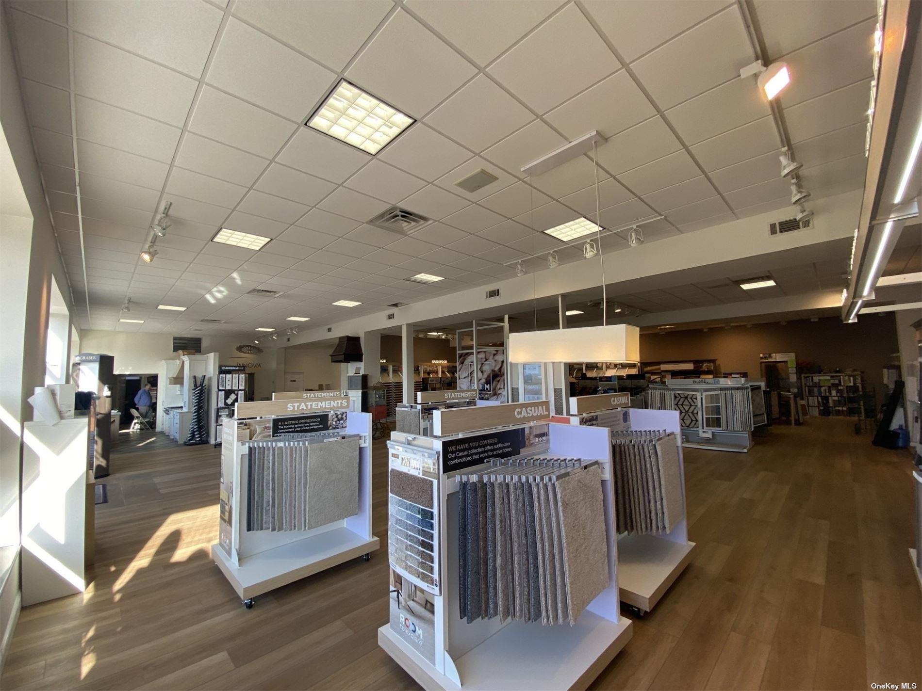 465 Franklin Avenue, Franklin Square, NY 11010