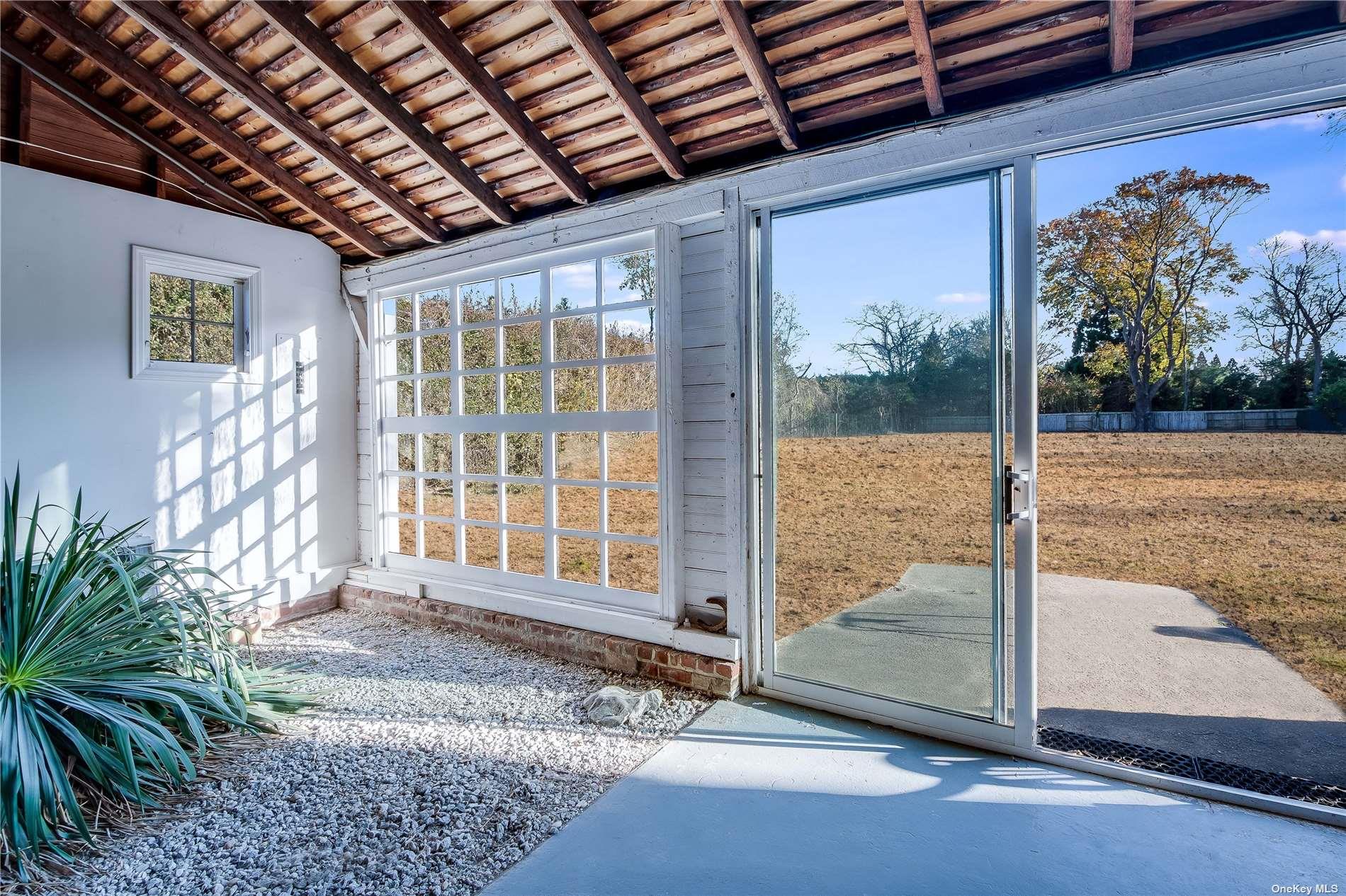 88 Pantigo Road, East Hampton, NY 11937