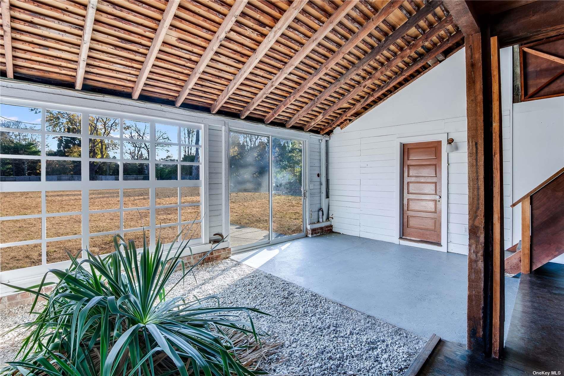 88 Pantigo Road, East Hampton, NY 11937