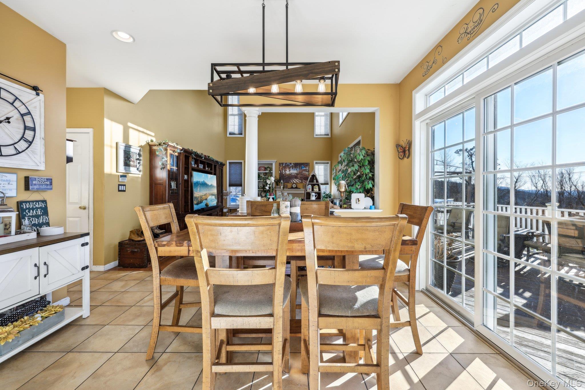 13 Mansion Ridge Boulevard, Monroe, NY 10950