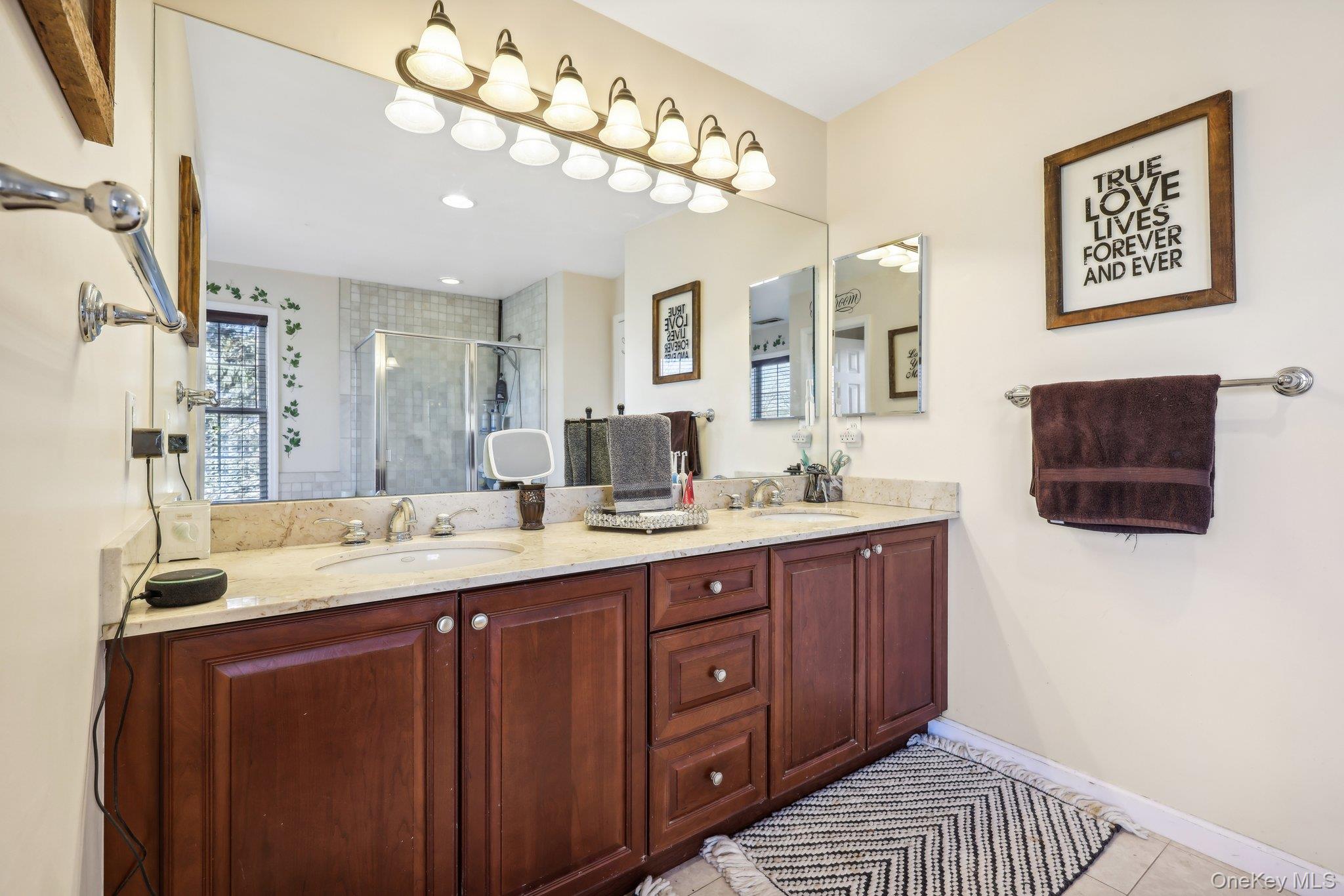 13 Mansion Ridge Boulevard, Monroe, NY 10950