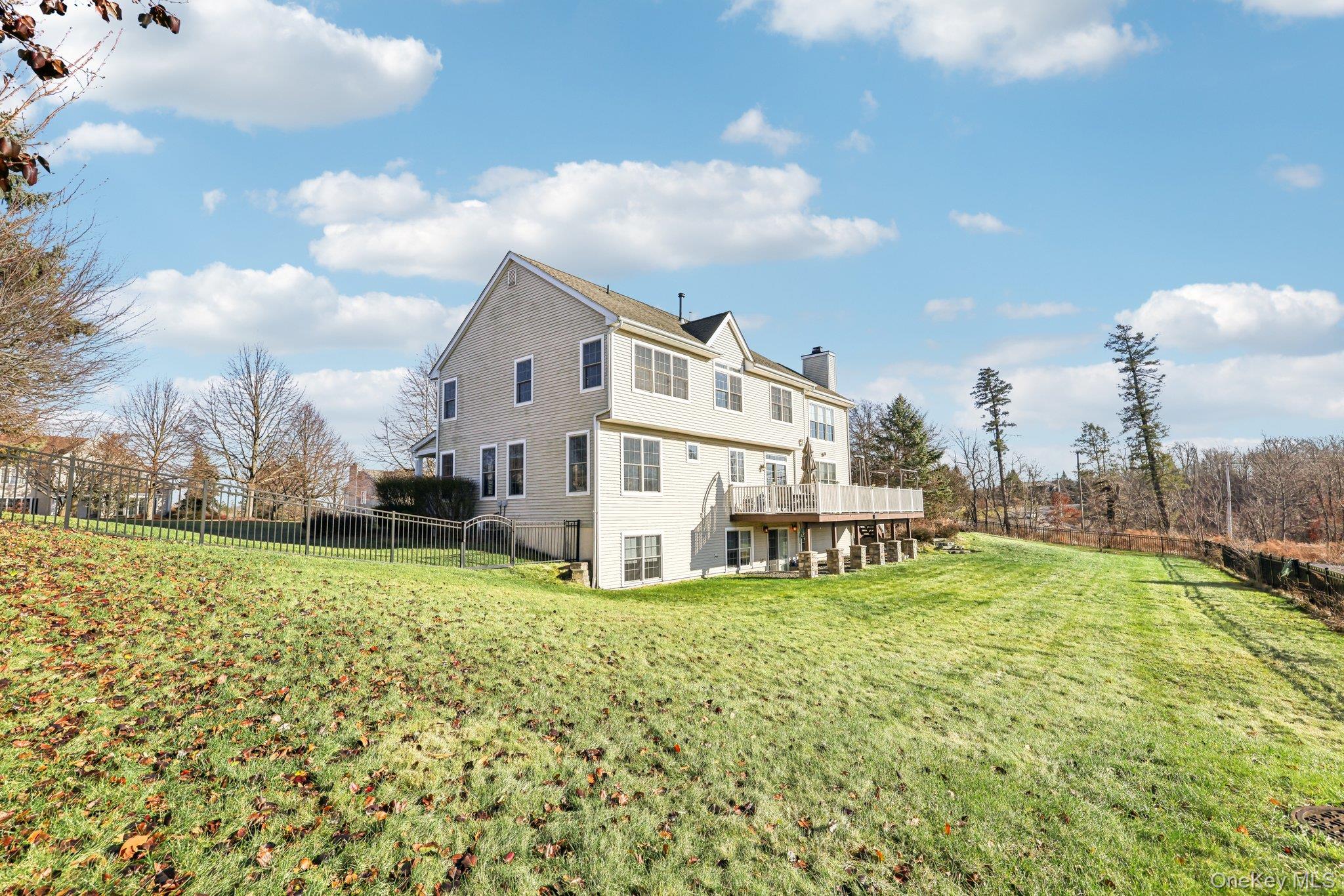 13 Mansion Ridge Boulevard, Monroe, NY 10950