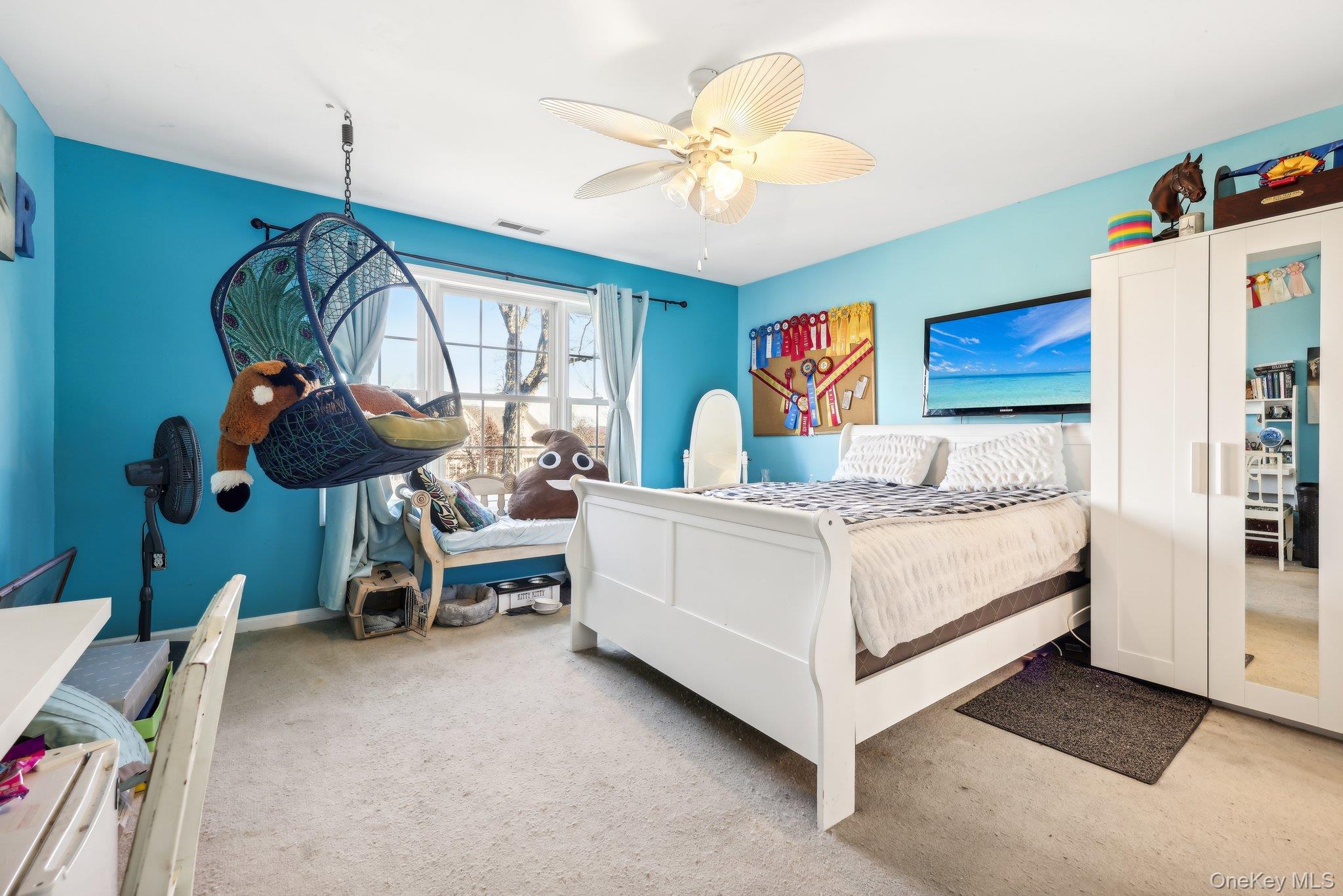 13 Mansion Ridge Boulevard, Monroe, NY 10950