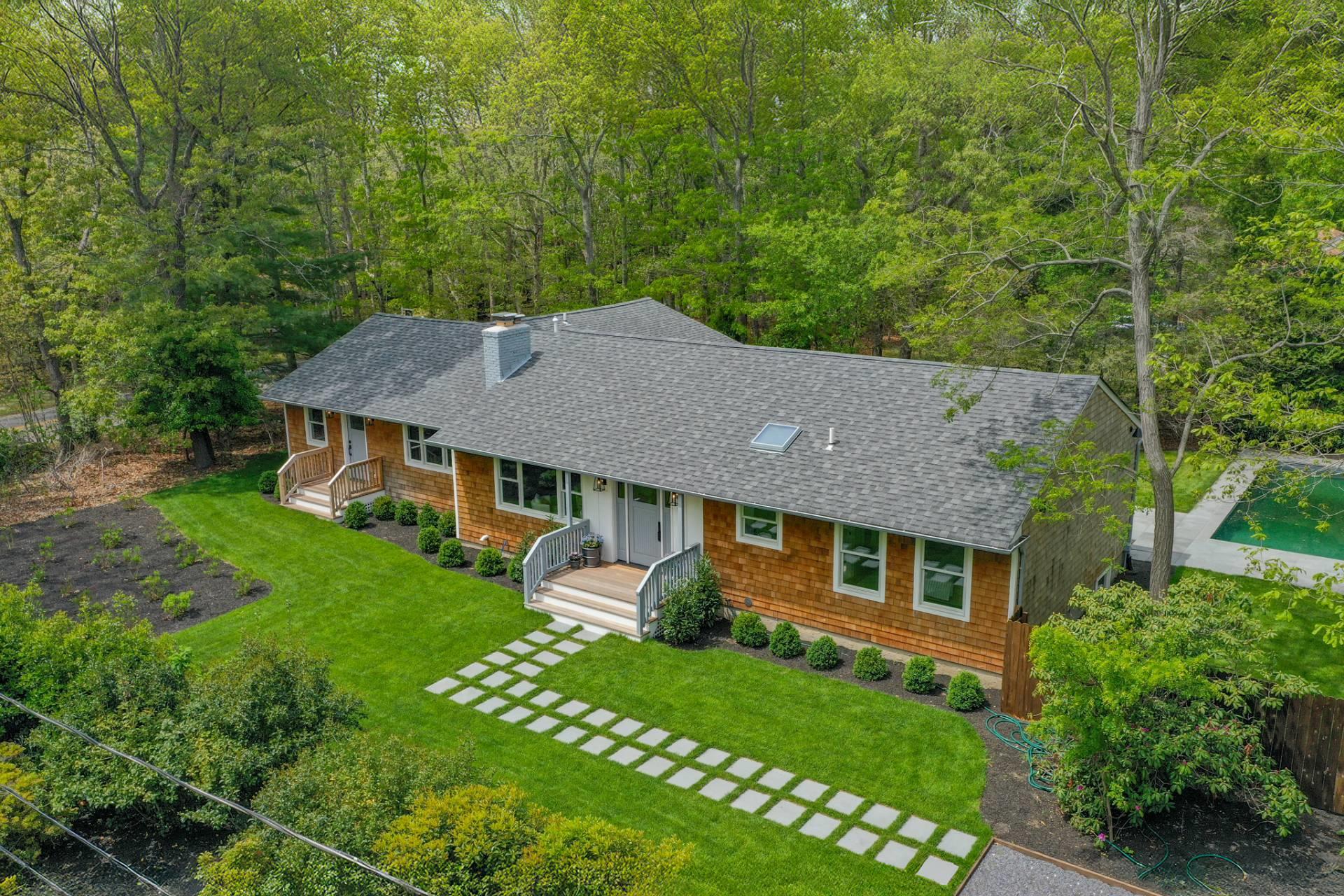 7 Carlisle Lane, Sag Harbor, NY 11963