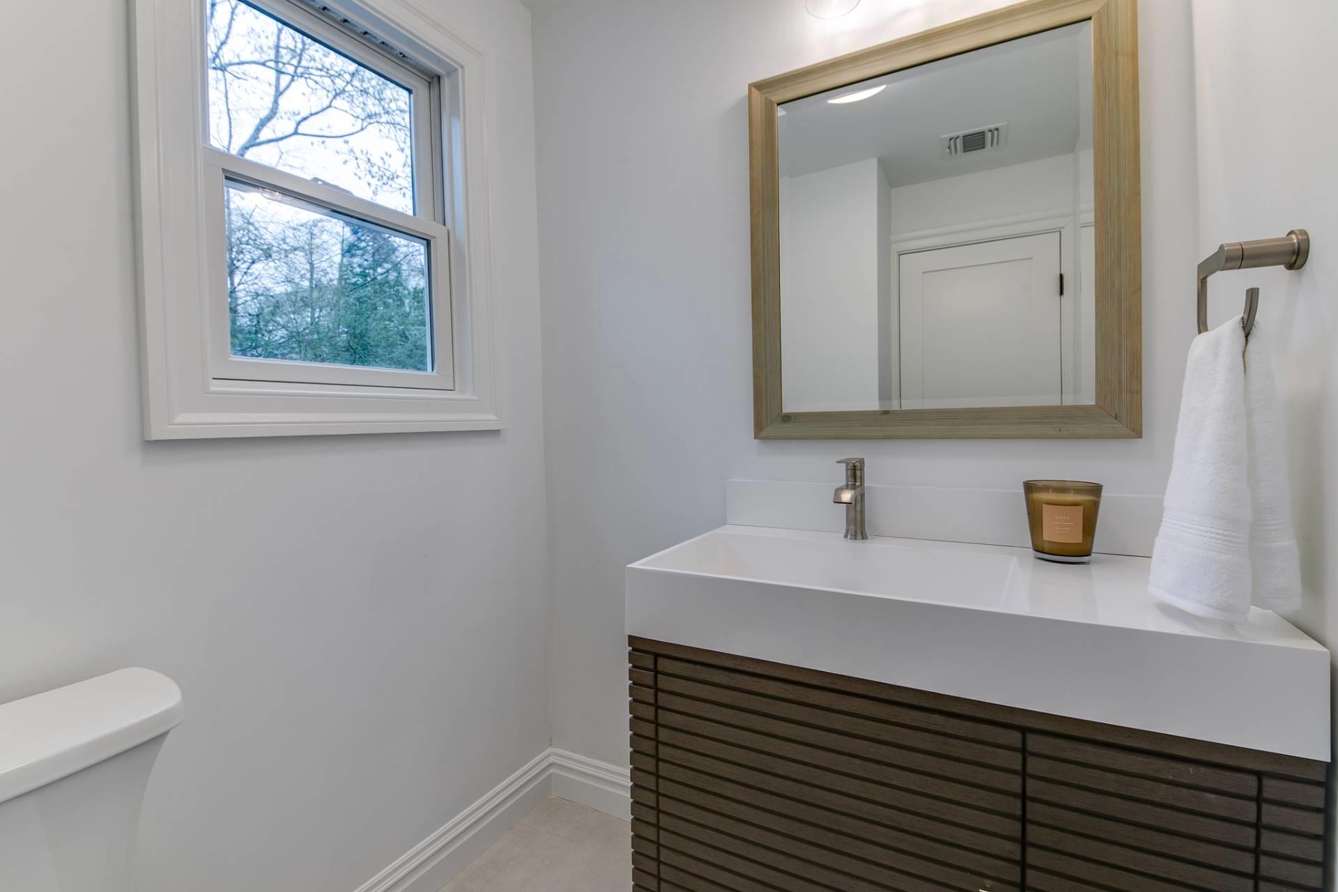 7 Carlisle Lane, Sag Harbor, NY 11963