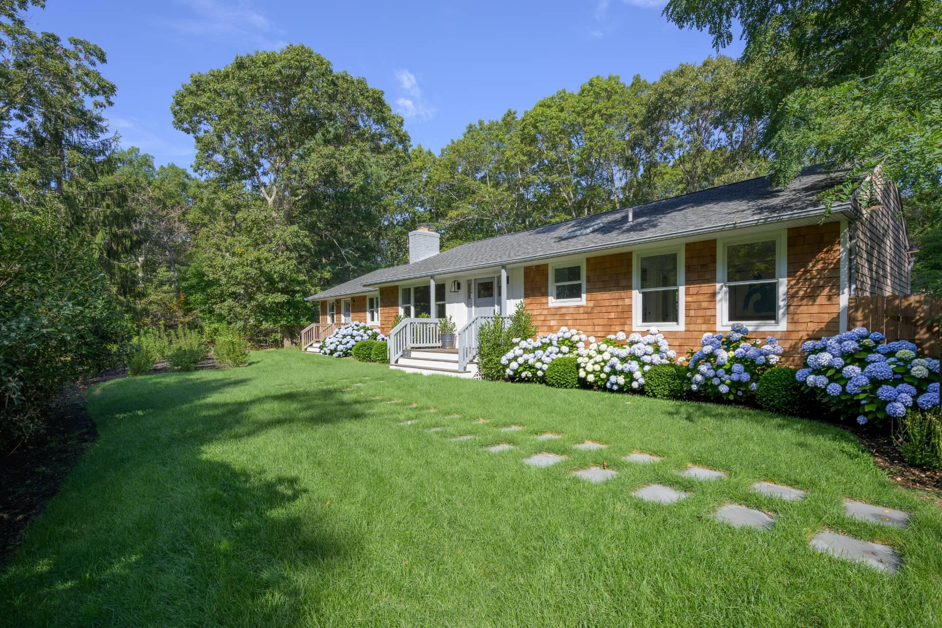 7 Carlisle Lane, Sag Harbor, NY 11963