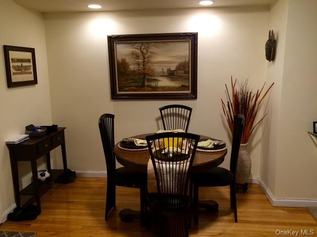 87-40 Francis Lewis Boulevard # B4, Queens Village, NY 11427
