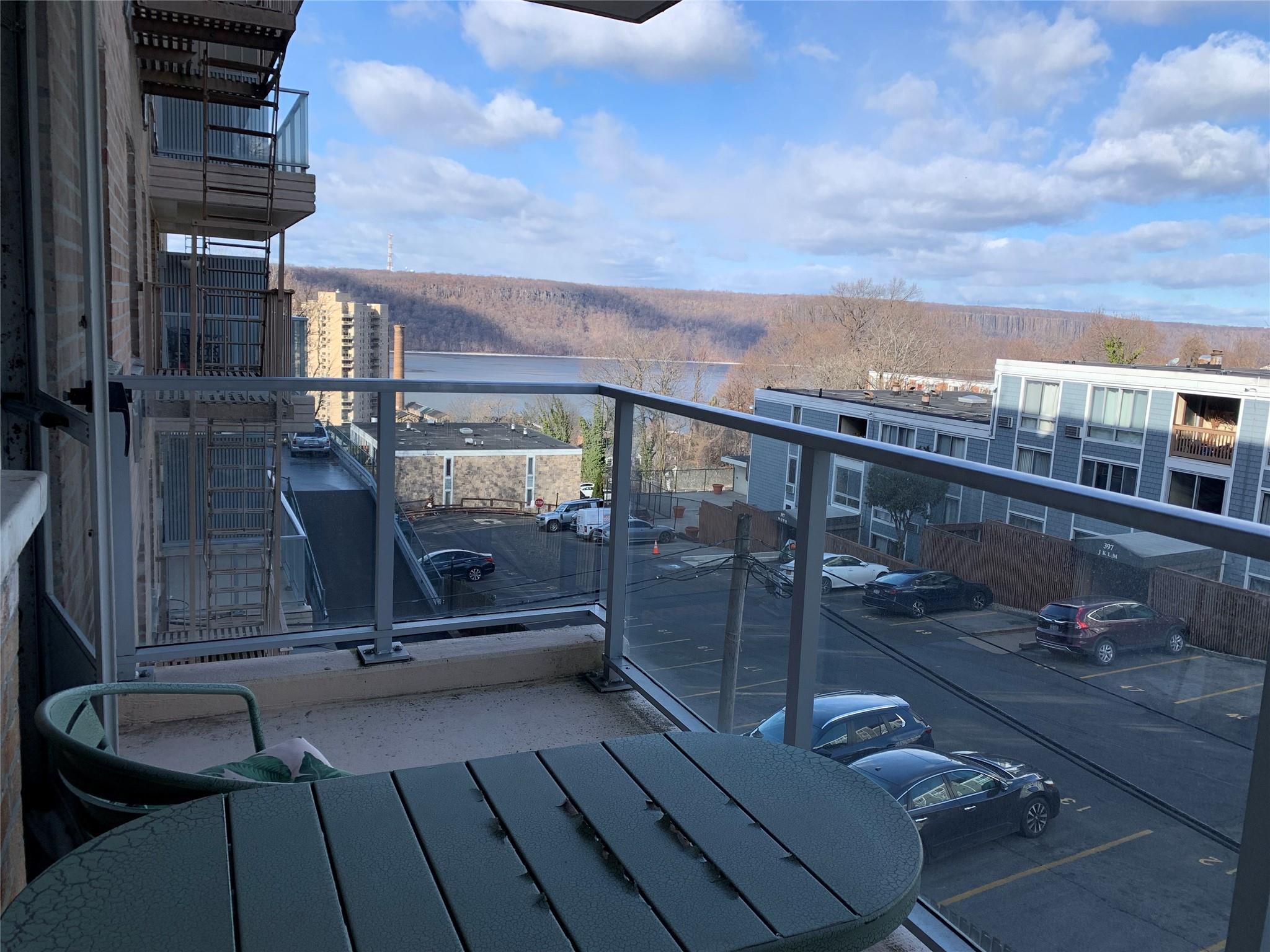377 N Broadway # 321, Yonkers, NY 10701