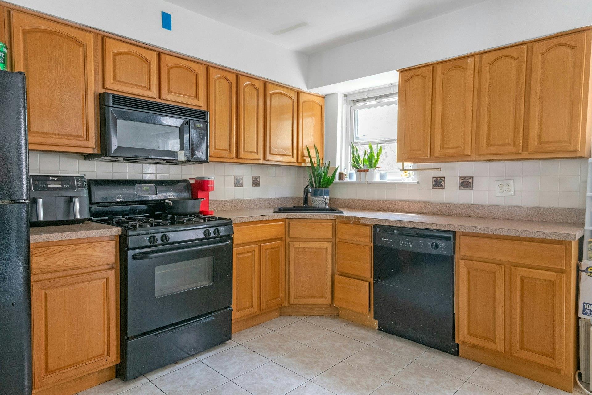 837 Swinton Avenue, Bronx, NY 10465