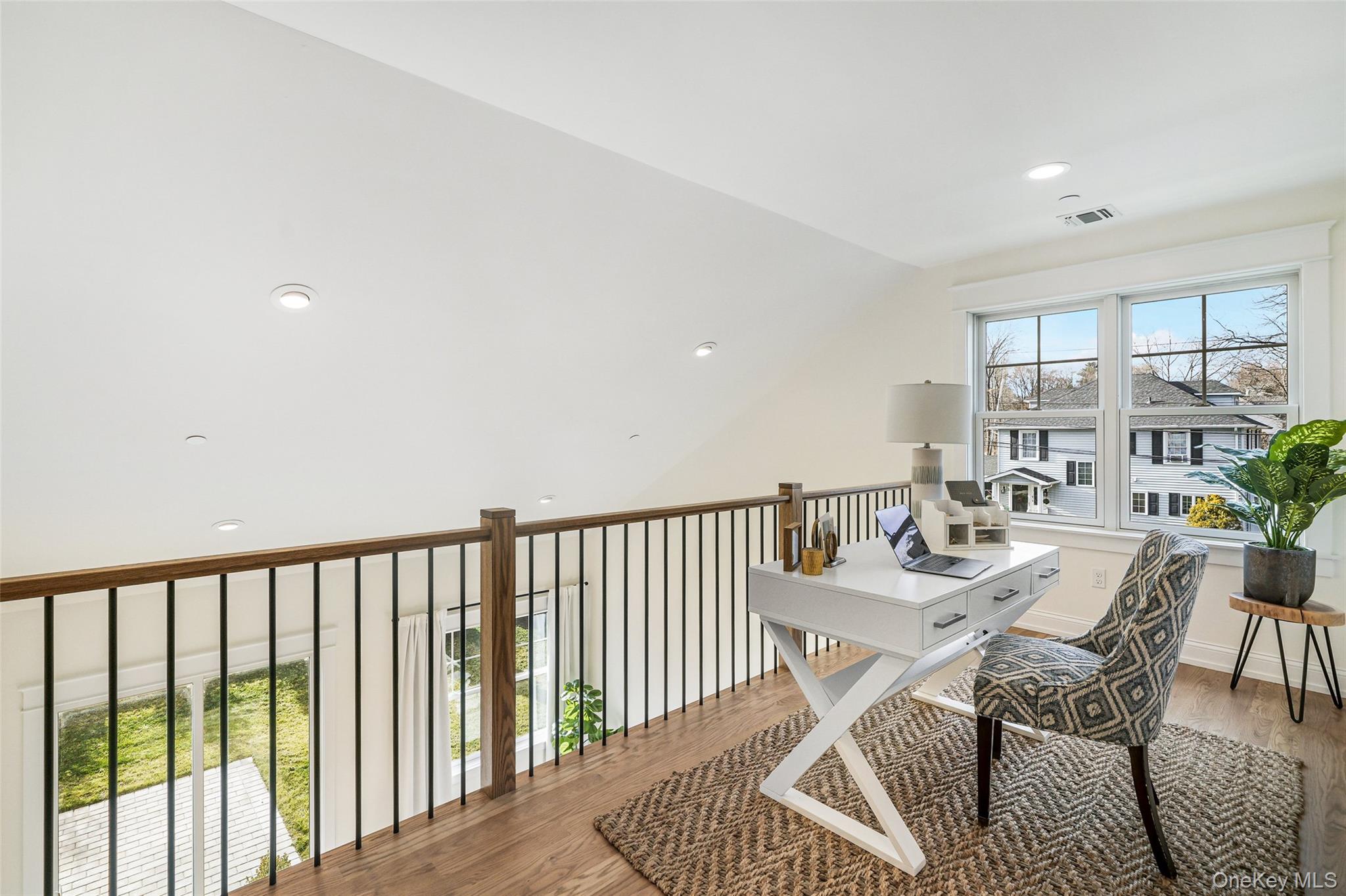 2040 Crompond Road Road # 7, Yorktown Heights, NY 10598