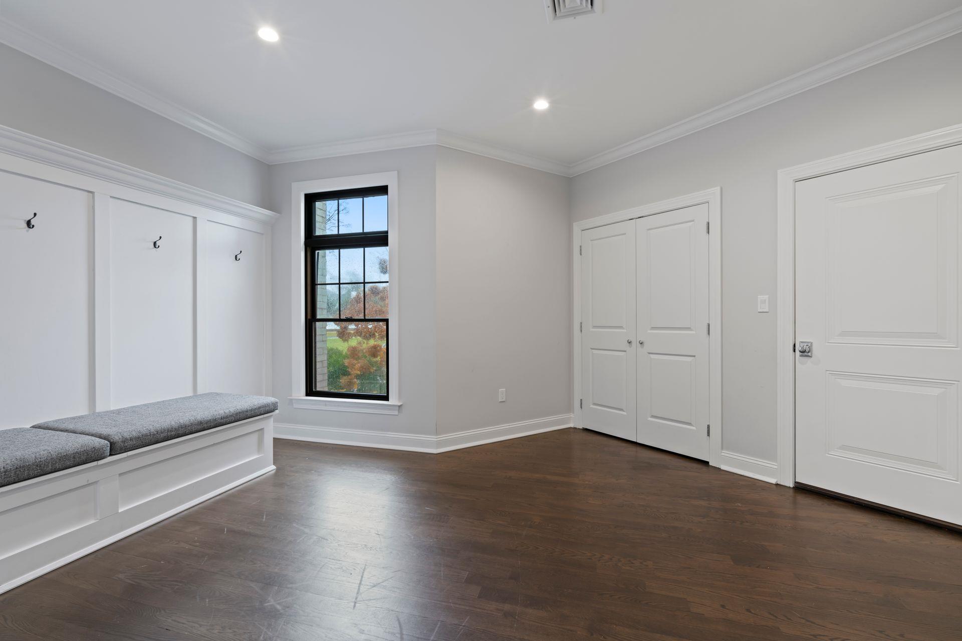 15 Fox Run, East Islip, NY 11730