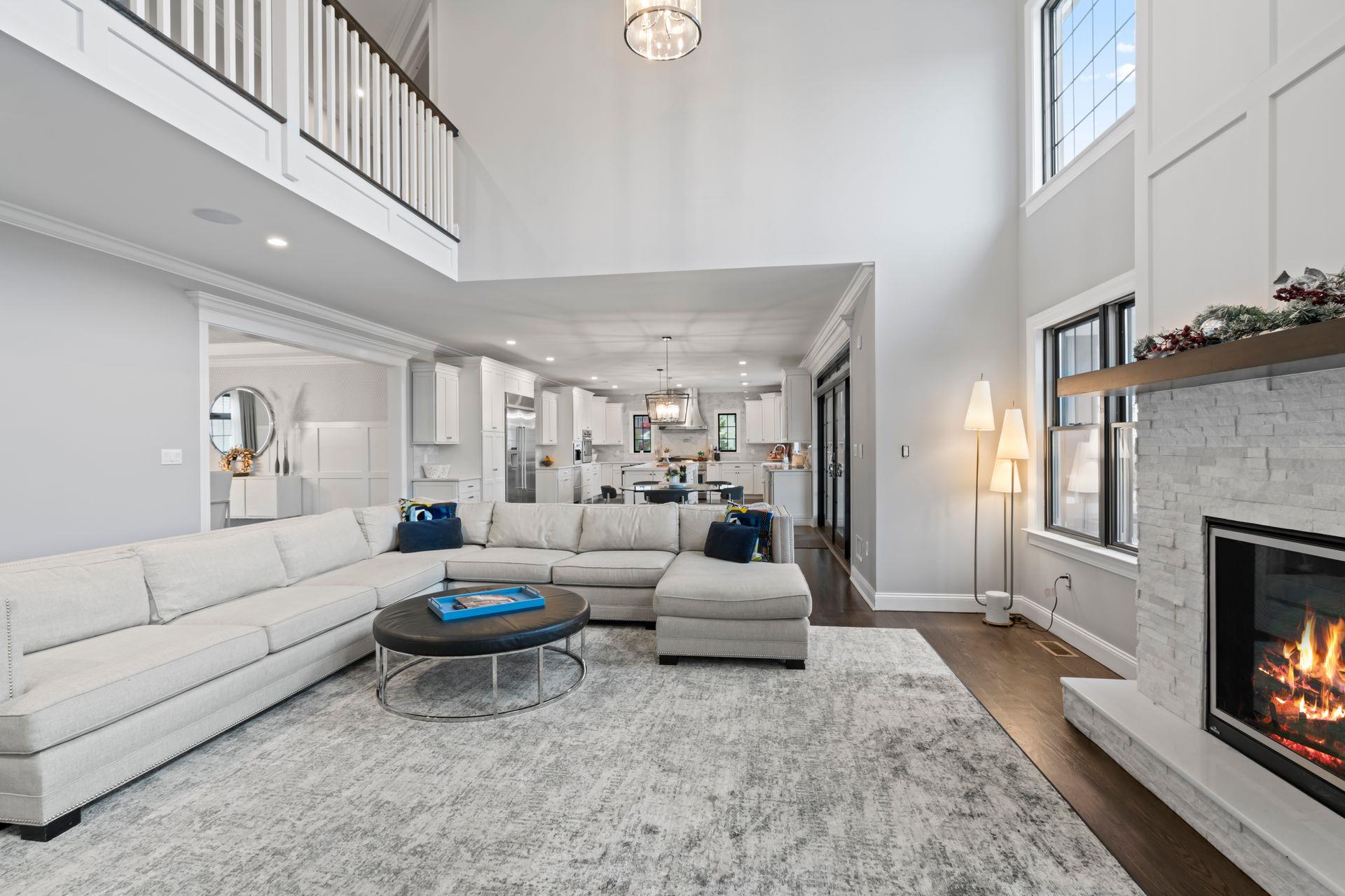 15 Fox Run, East Islip, NY 11730