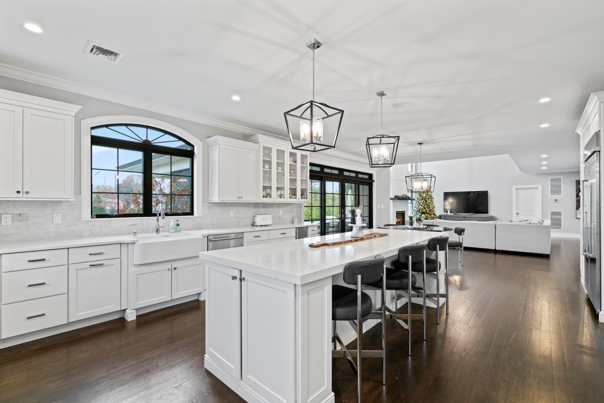 15 Fox Run, East Islip, NY 11730