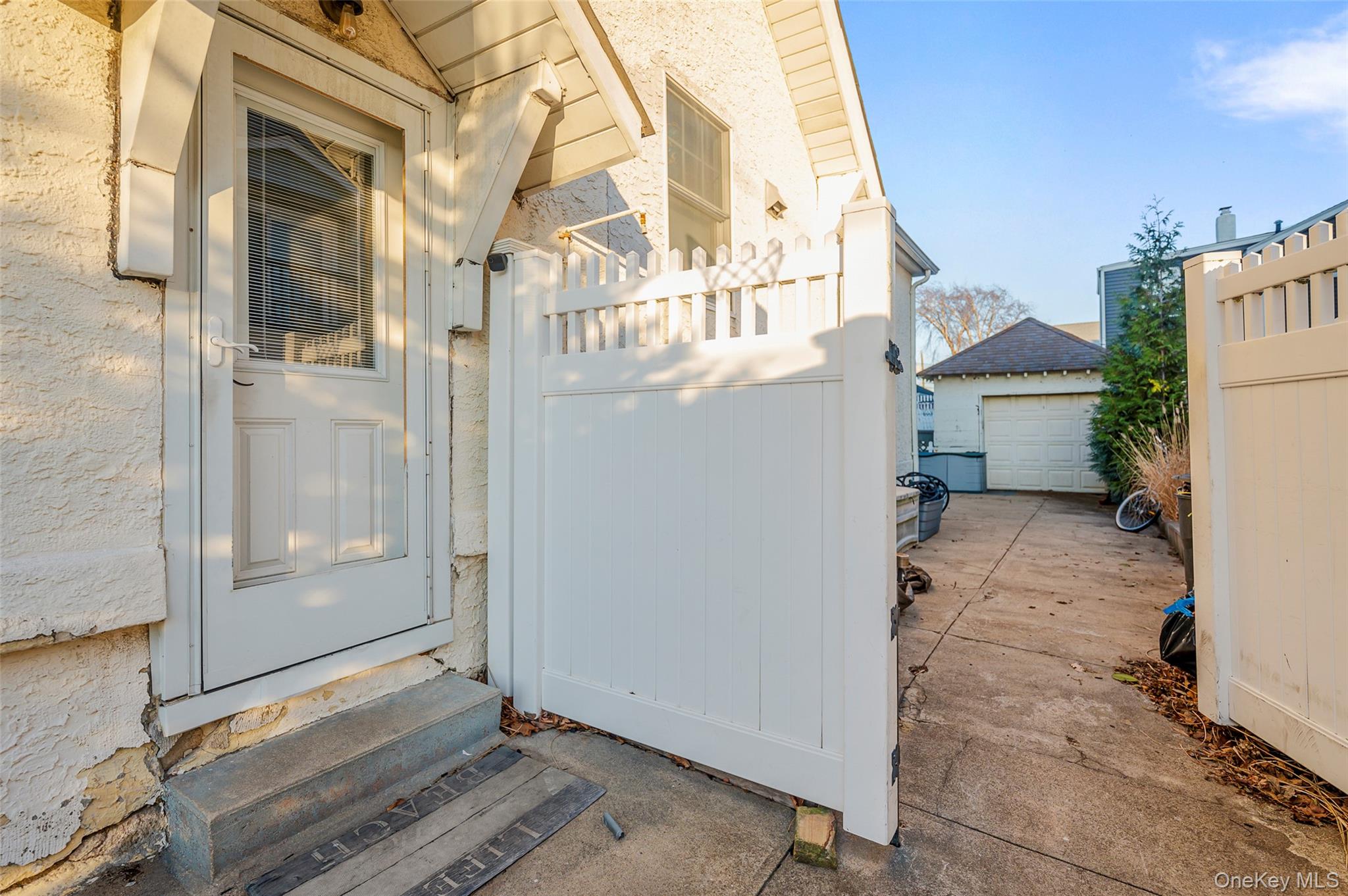 208 Franklin Boulevard, Long Beach, NY 11561