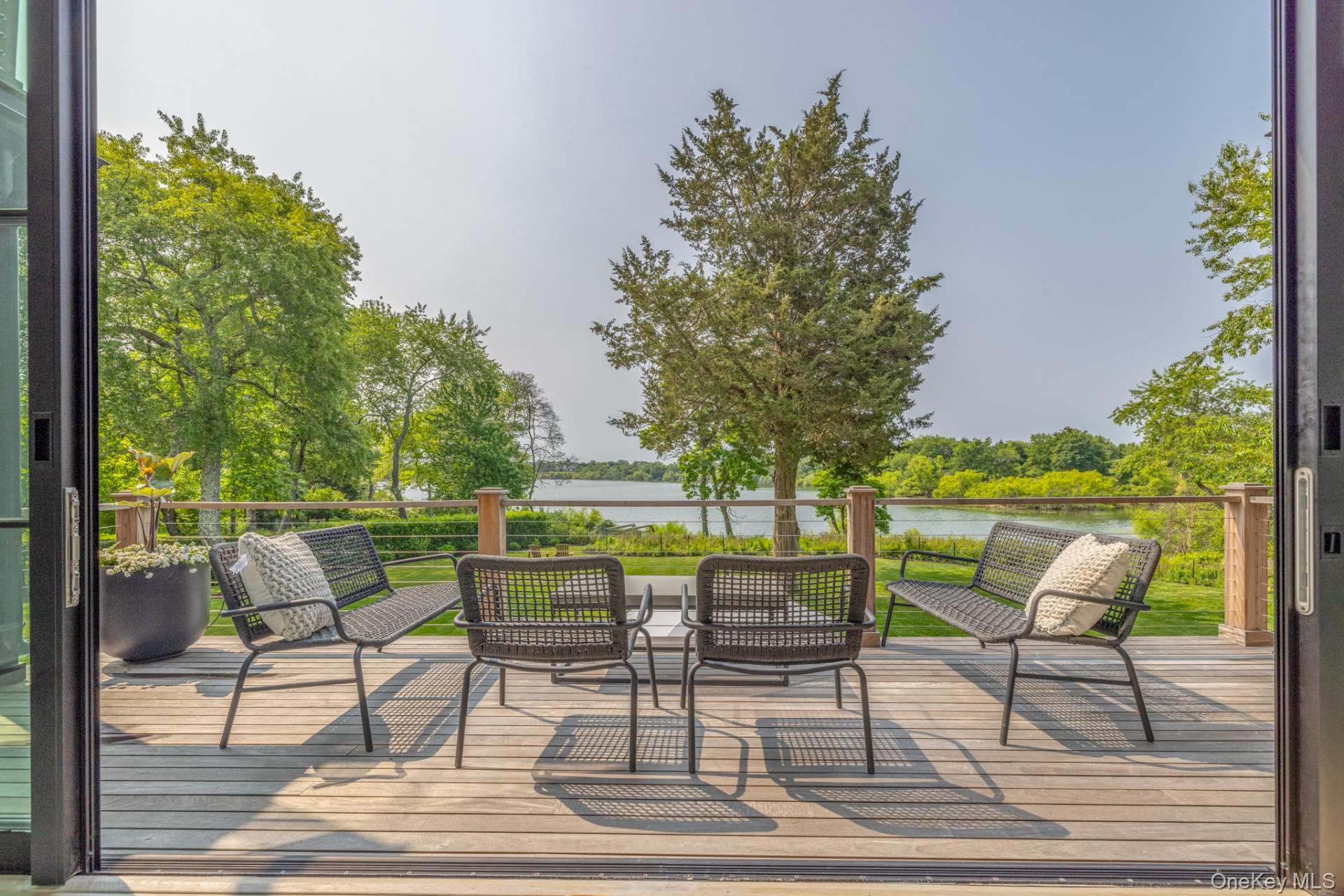 3 Kellis Way, Bridgehampton, NY 11932