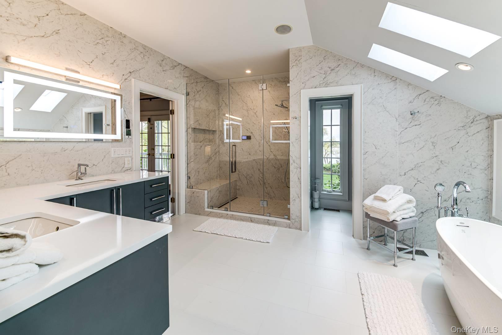 3 Kellis Way, Bridgehampton, NY 11932