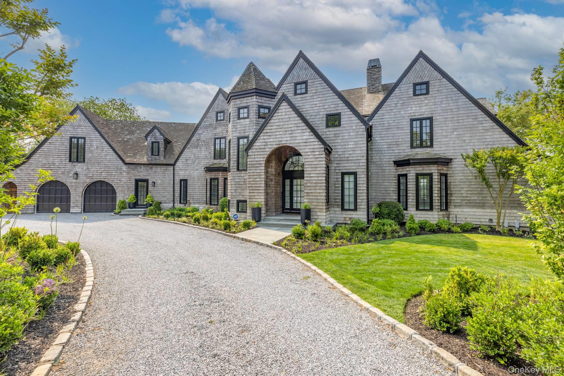 3 Kellis Way, Bridgehampton, NY 11932