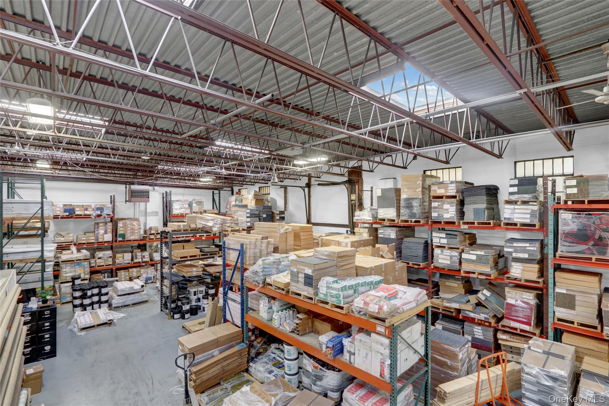 665 Commercial Avenue, Garden City, NY 11530