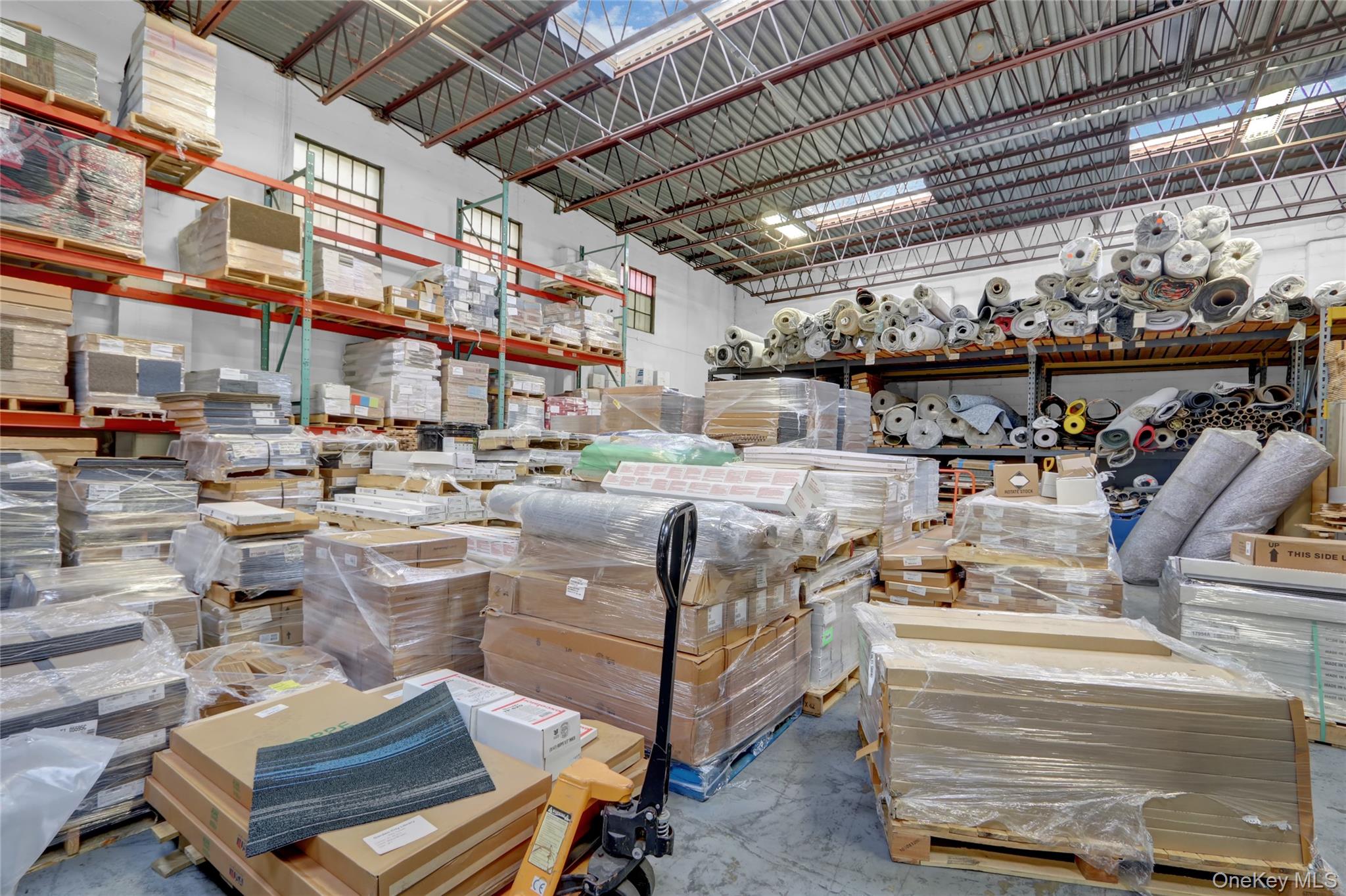 665 Commercial Avenue, Garden City, NY 11530