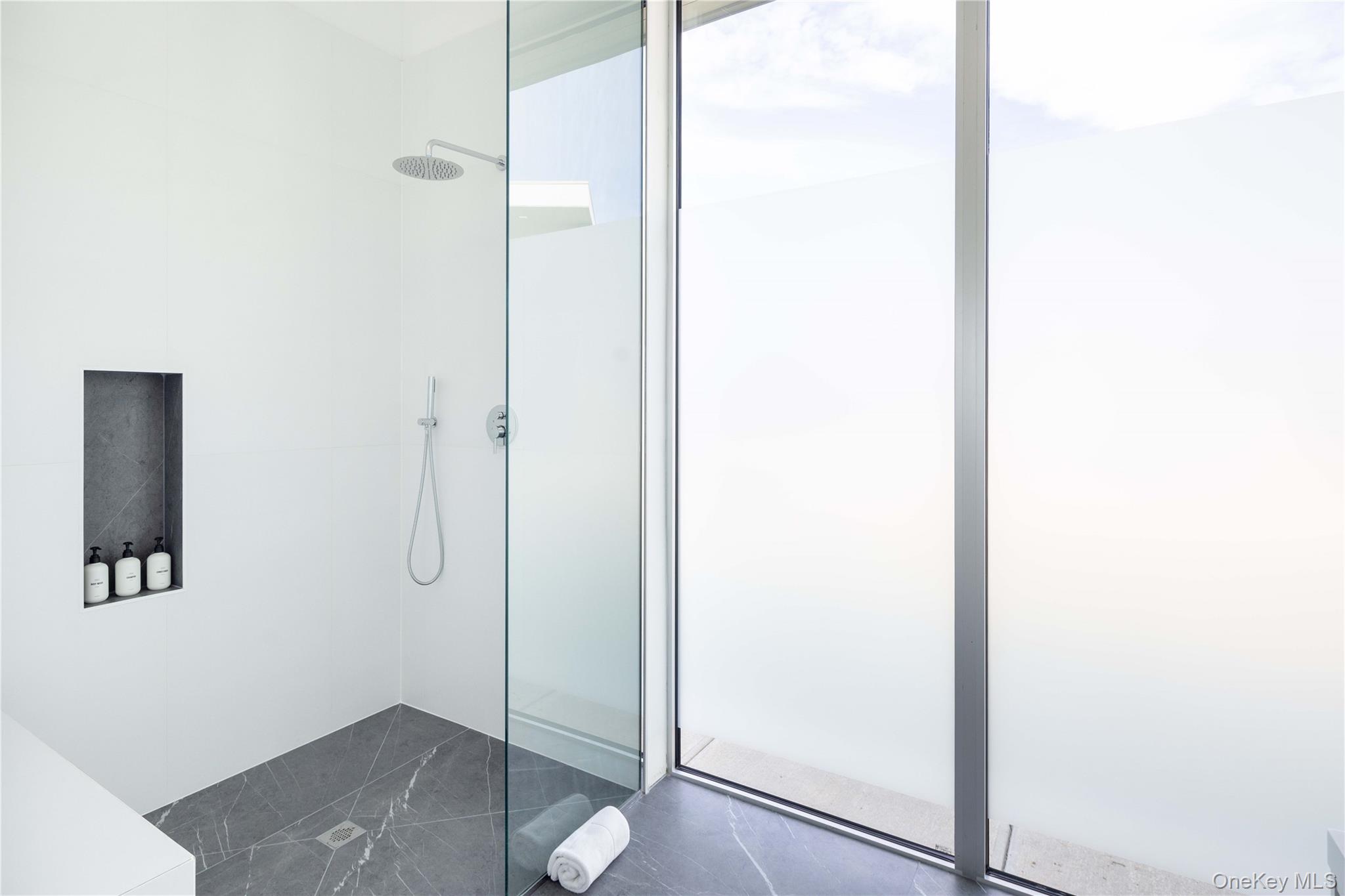 15105 Oregon, Cutchogue, NY 11935