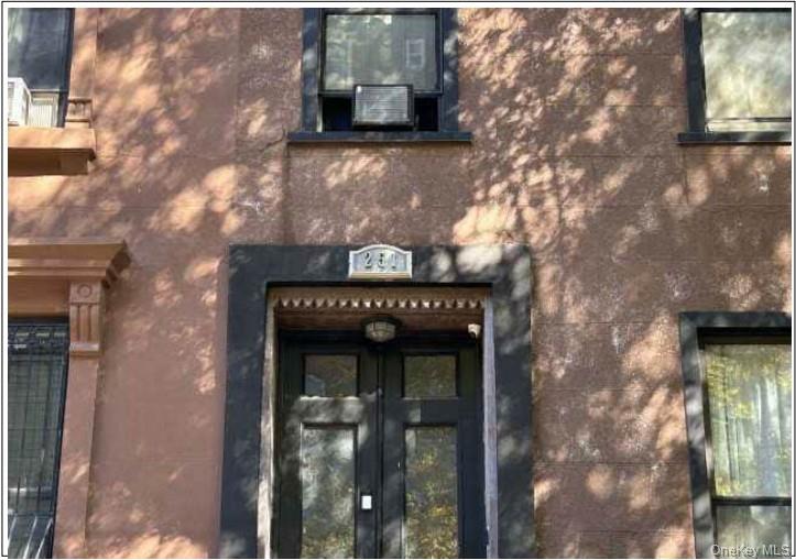 251 W 131st Street, New York (Manhattan), NY 10027