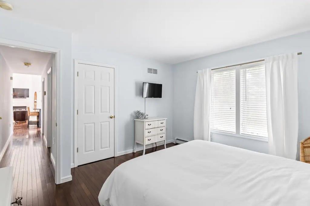 12 Lafayette Place, East Hampton, NY 11937