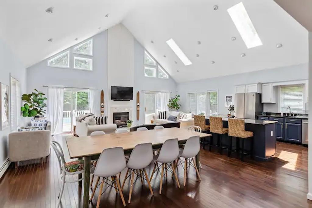 12 Lafayette Place, East Hampton, NY 11937