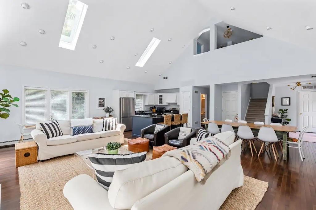 12 Lafayette Place, East Hampton, NY 11937