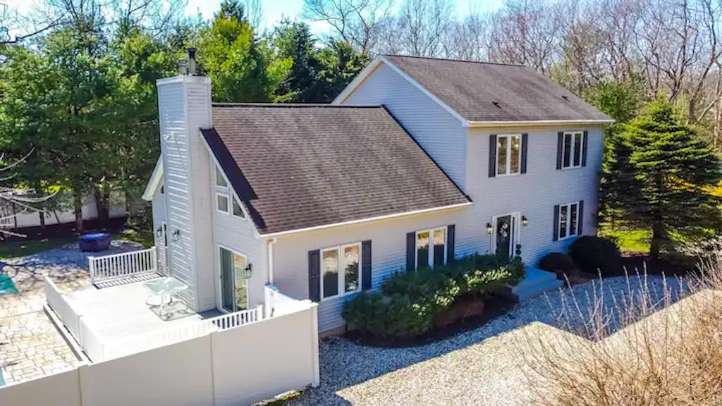 12 Lafayette Place, East Hampton, NY 11937