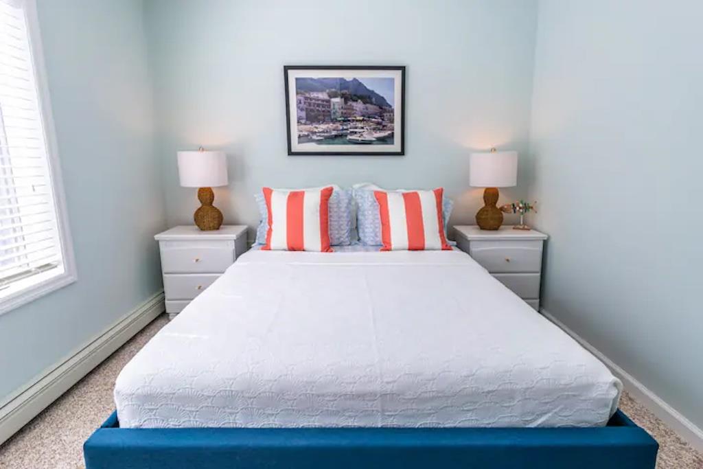 12 Lafayette Place, East Hampton, NY 11937