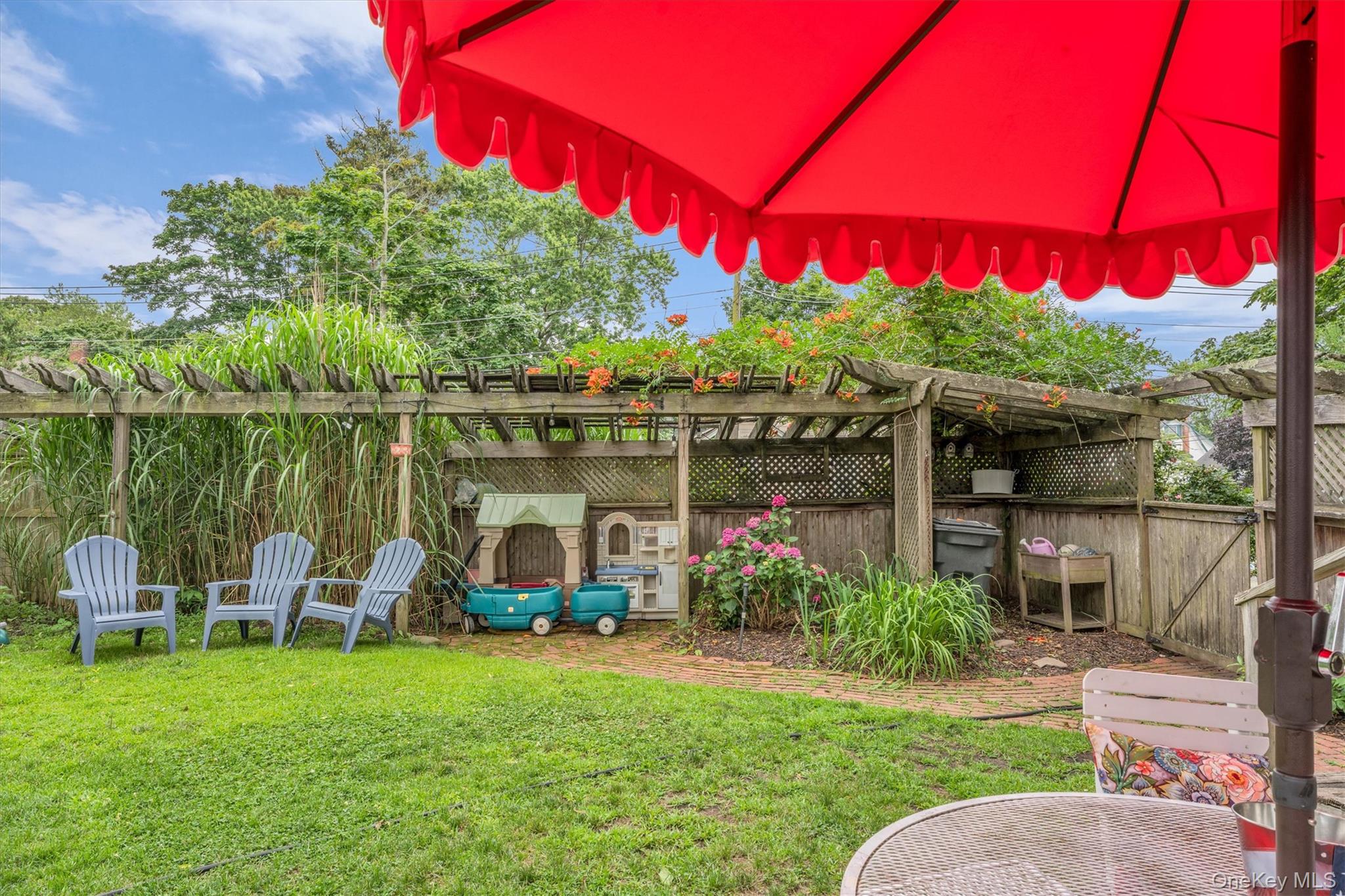 89 Cedar Avenue, Patchogue, NY 11772