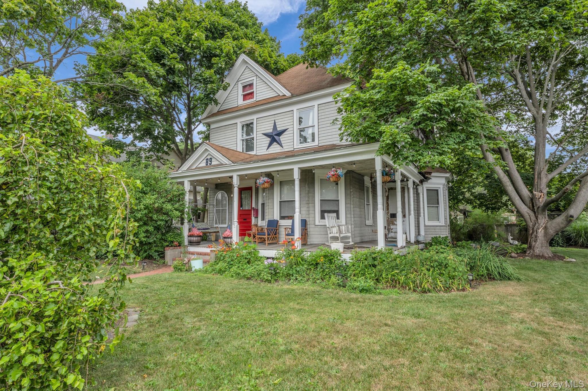 89 Cedar Avenue, Patchogue, NY 11772