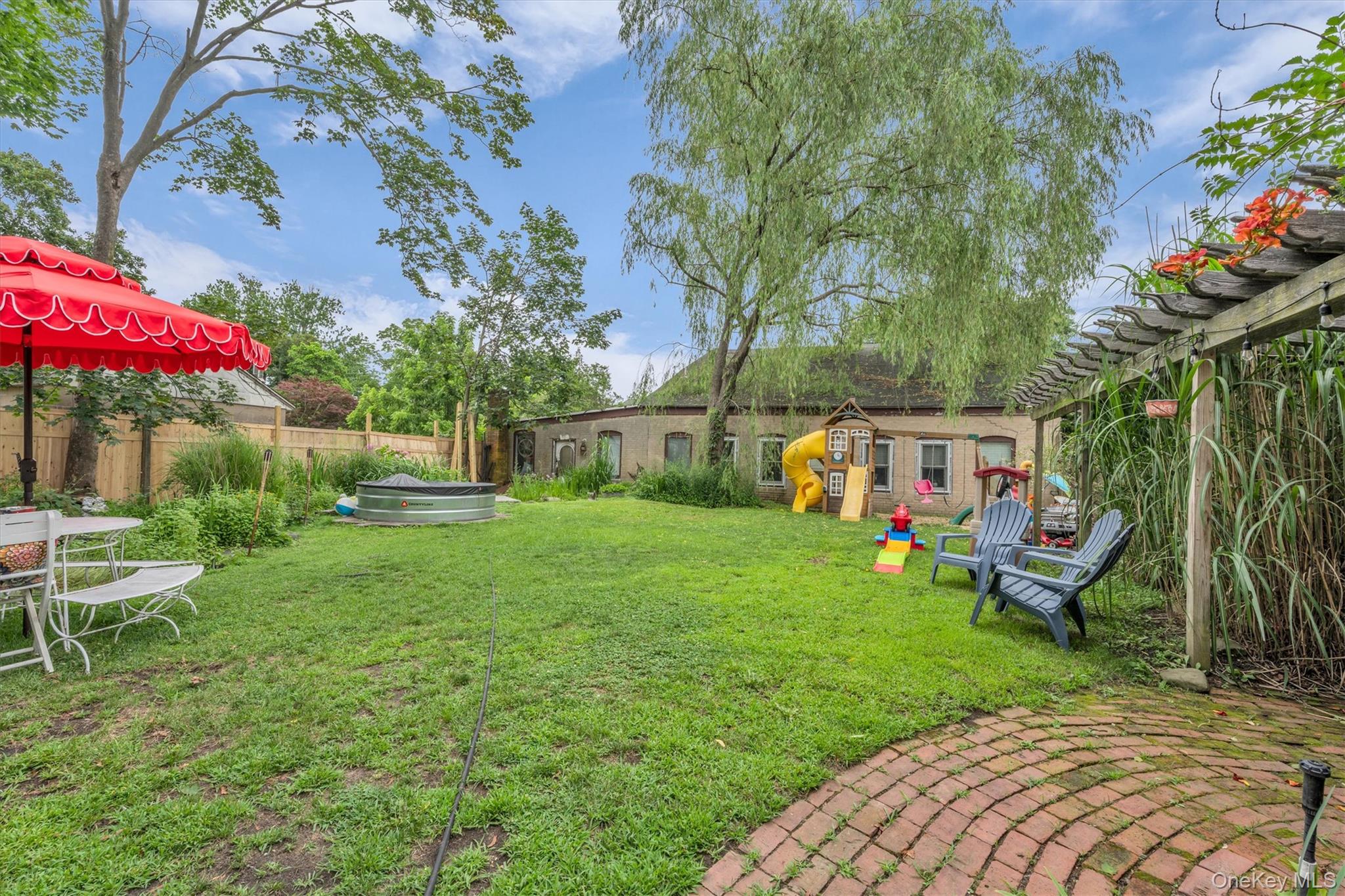 89 Cedar Avenue, Patchogue, NY 11772