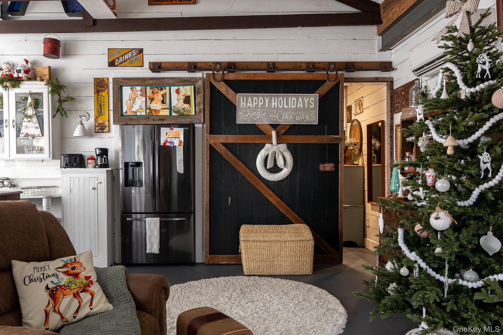 89 Cedar Avenue, Patchogue, NY 11772