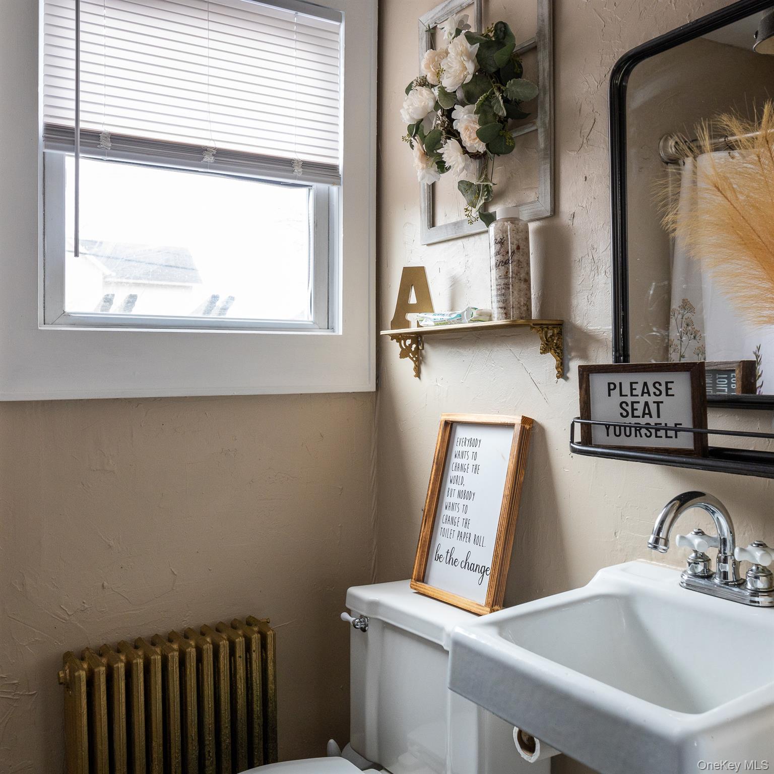 89 Cedar Avenue, Patchogue, NY 11772