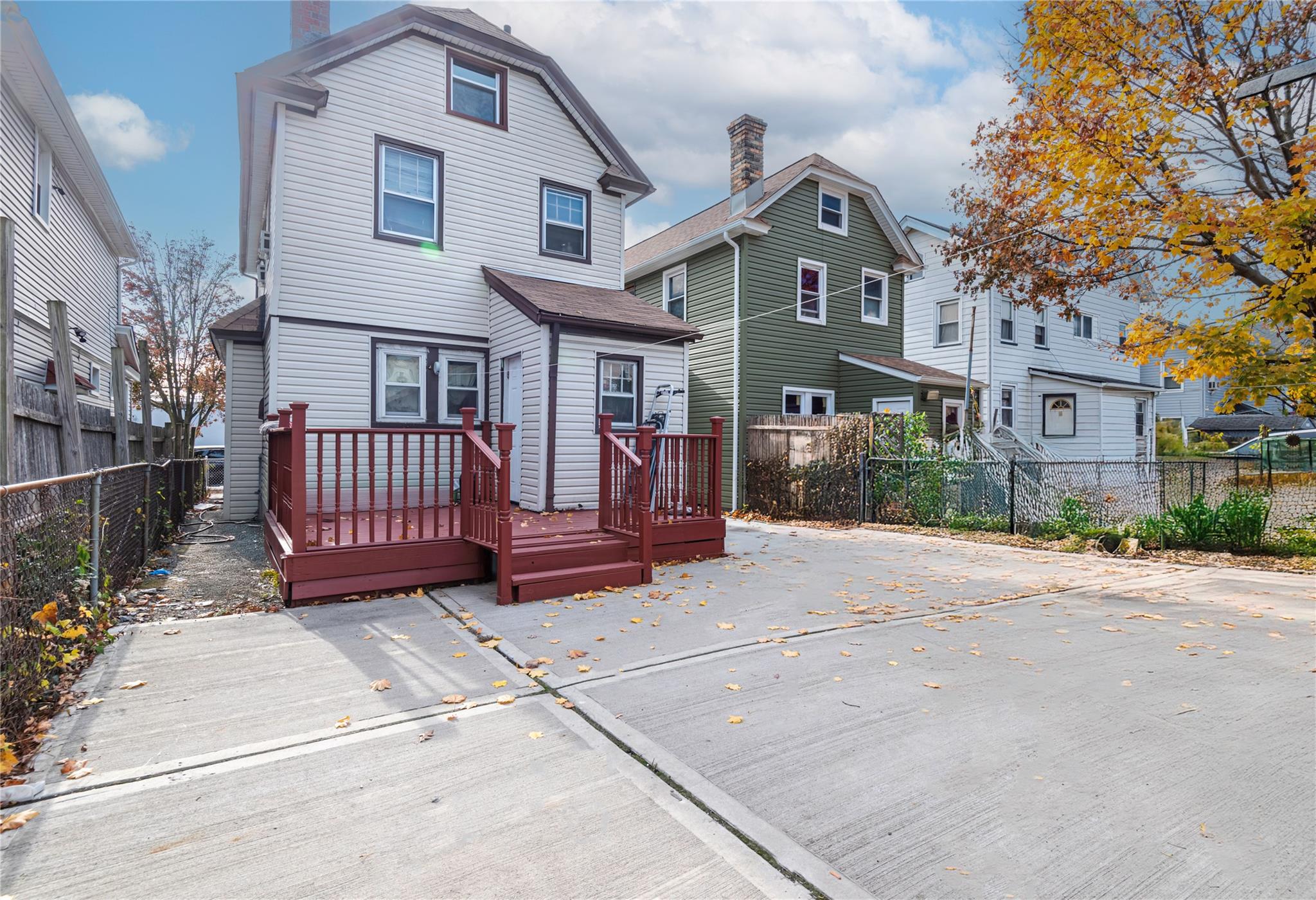 218-25 101 Avenue, Queens Village, NY 11429