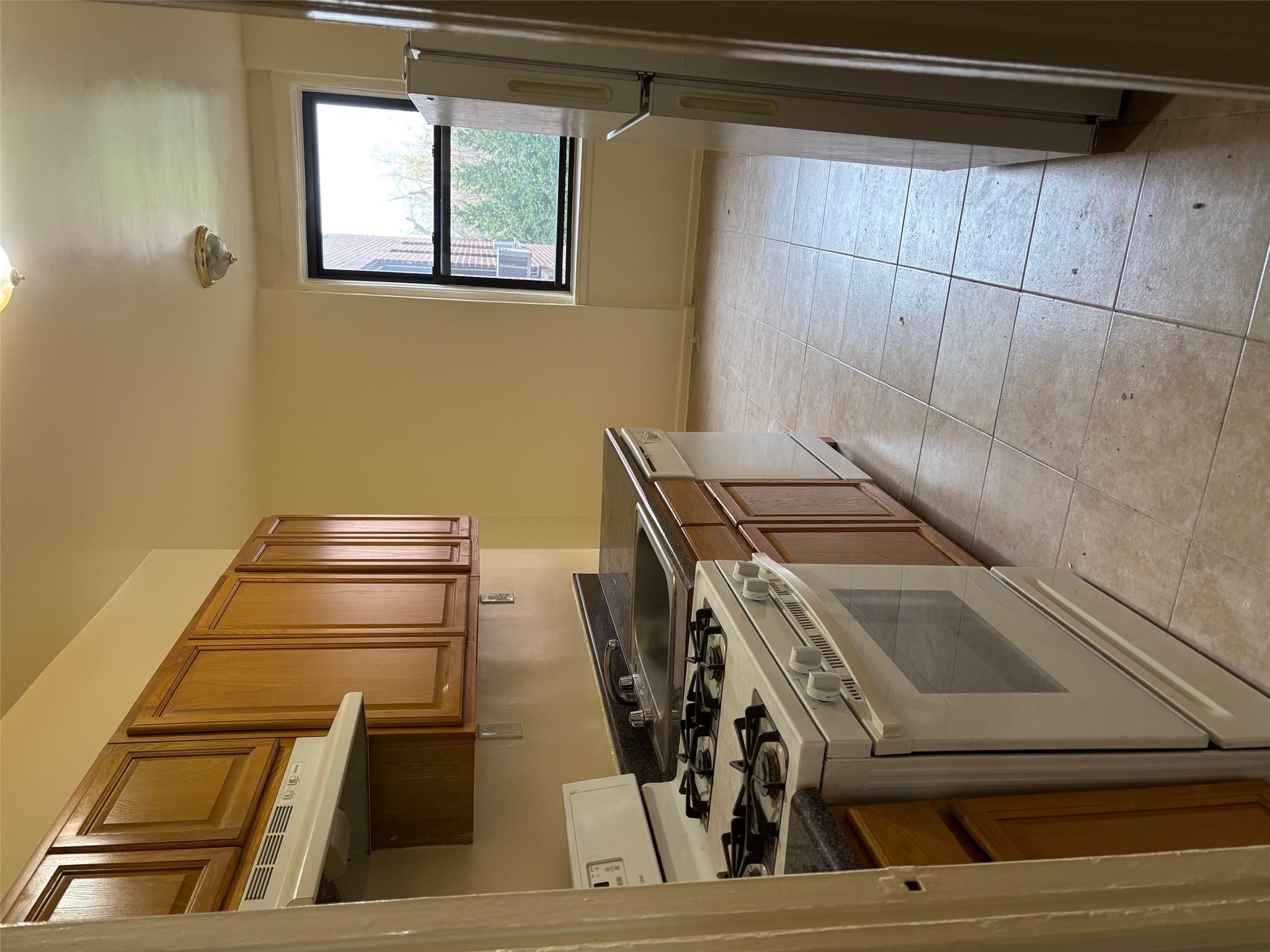 11 Alden Road # 4k, Mamaroneck, NY 10538