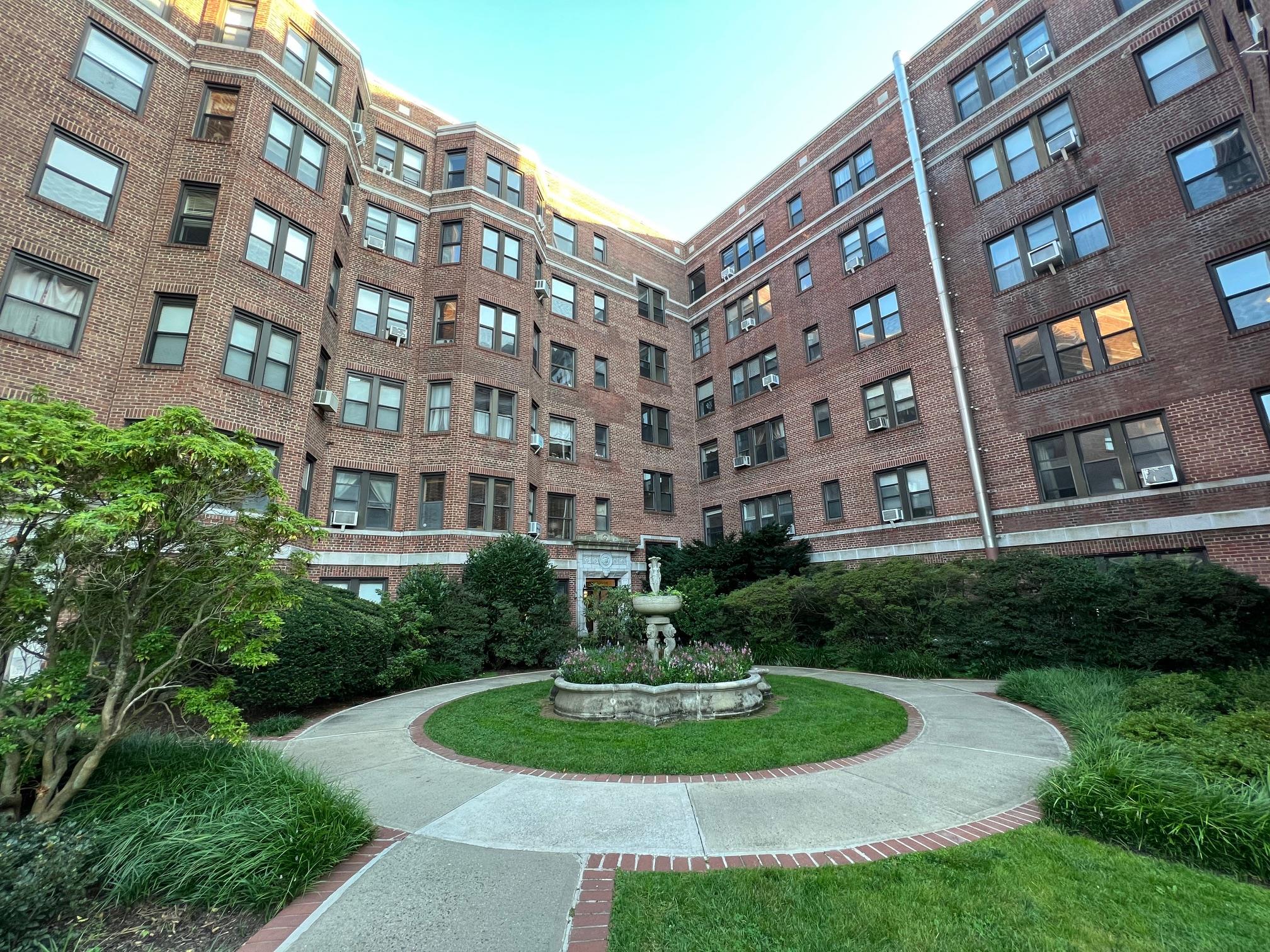 11 Alden Road # 4k, Mamaroneck, NY 10538