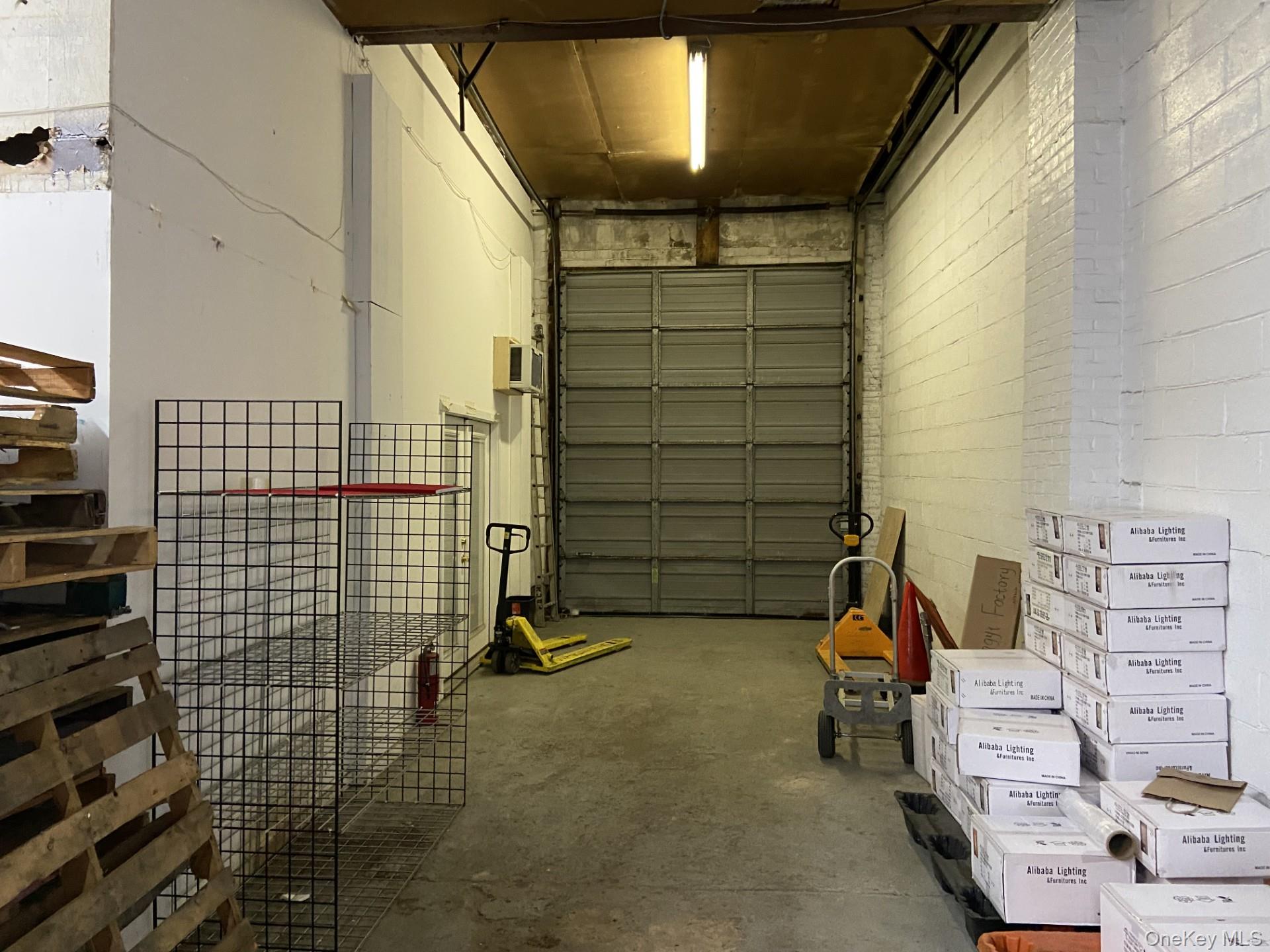 465-469 Jericho Turnpike, Mineola, NY 11501