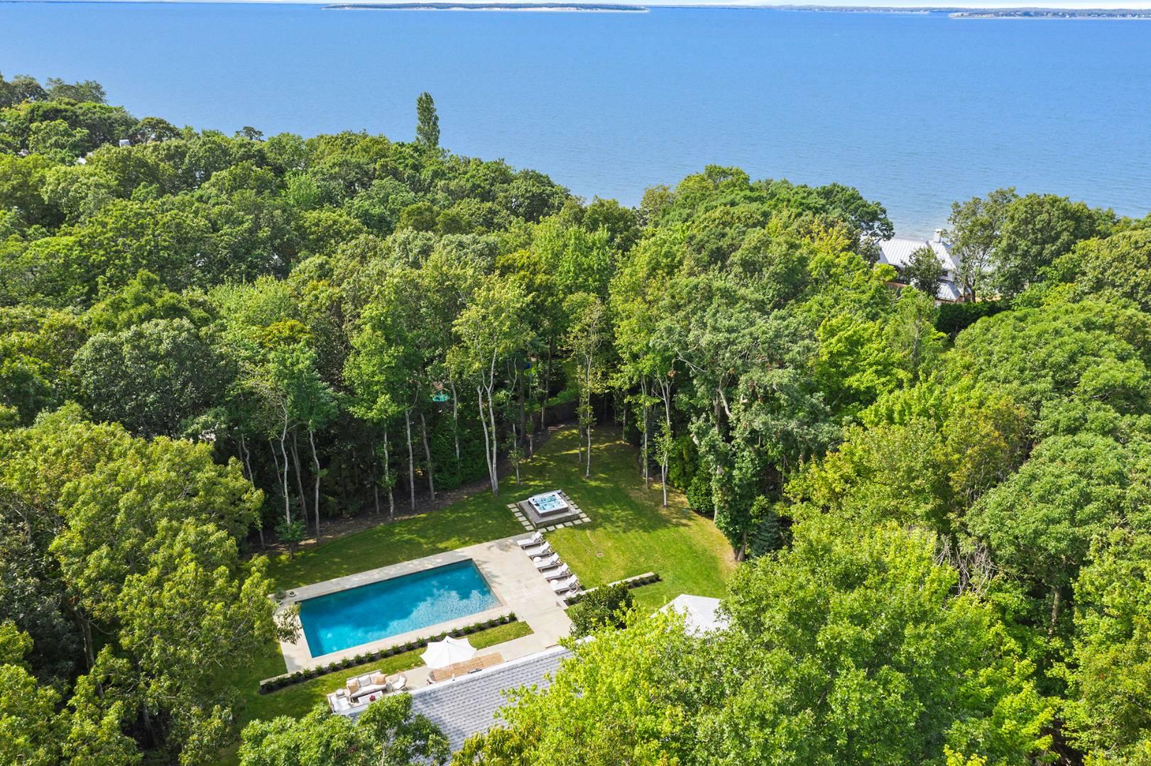 43 Scrimshaw Drive, Southampton, NY 11968