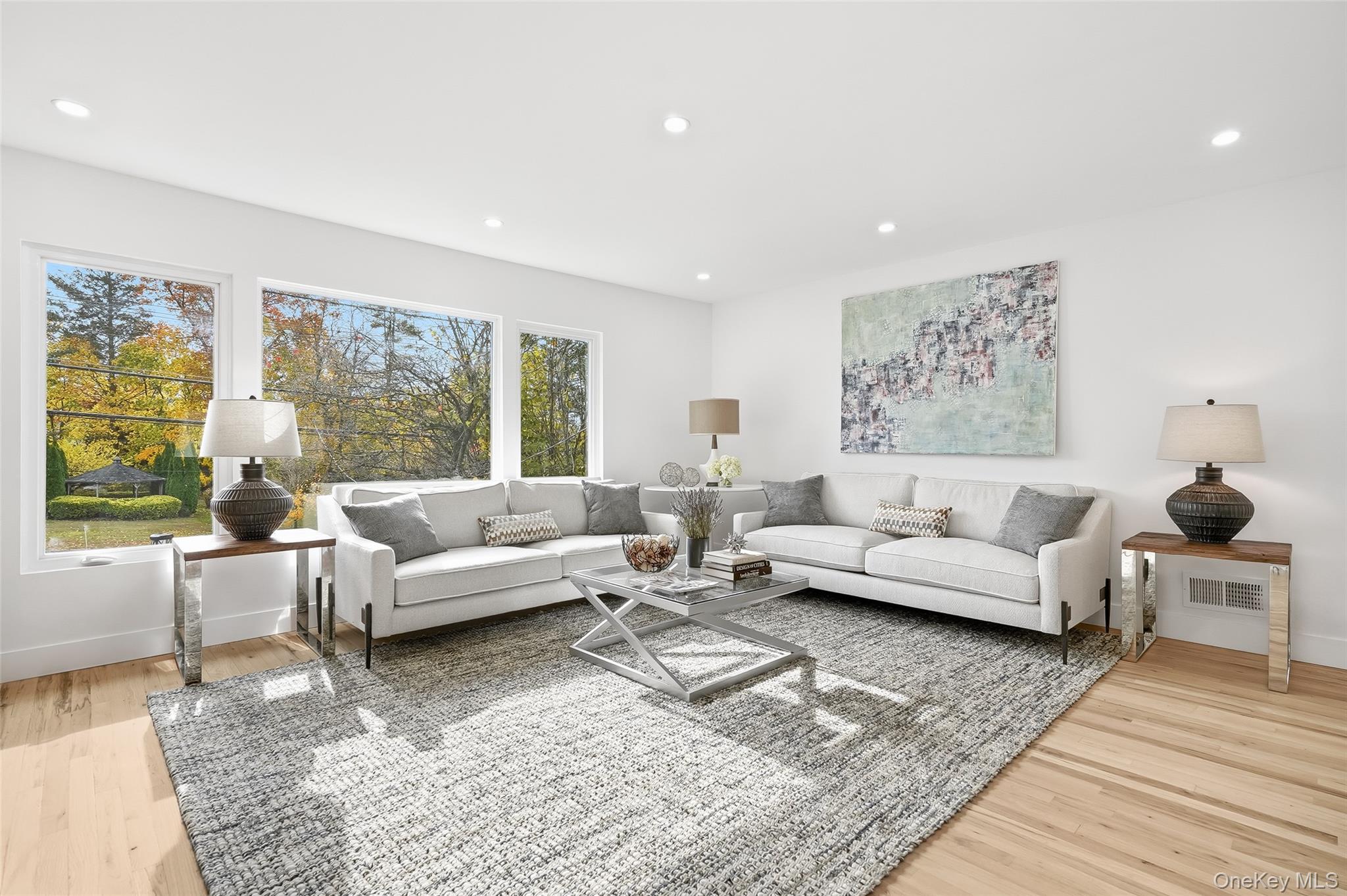 2222 Boston Post Road, Larchmont, NY 10538