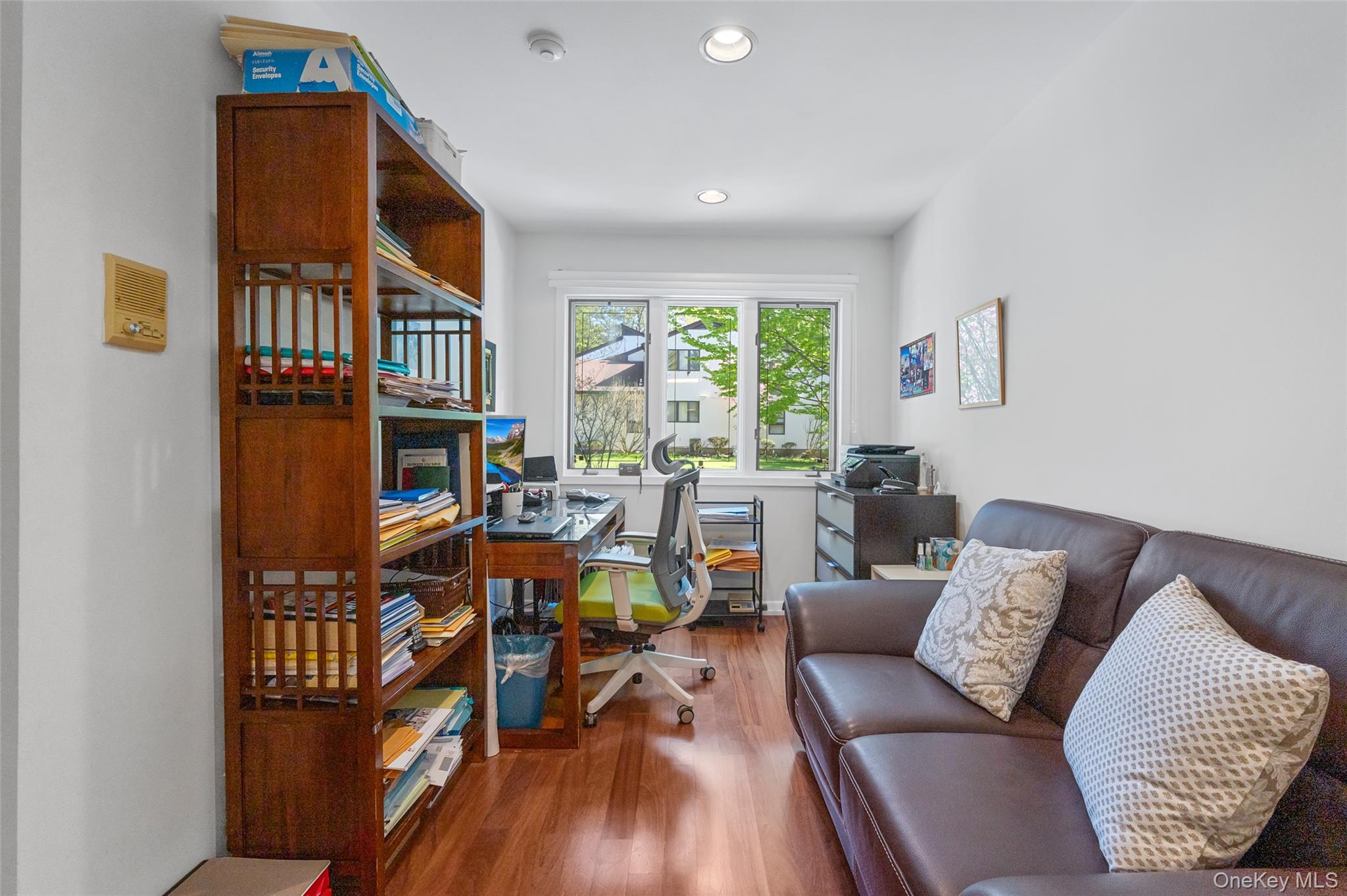 45 Bristol Drive, Manhasset, NY 11030