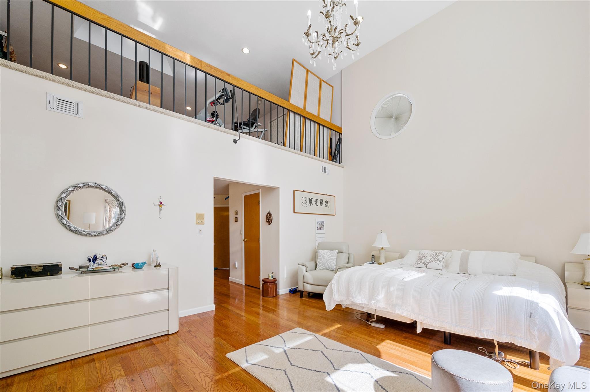 45 Bristol Drive, Manhasset, NY 11030