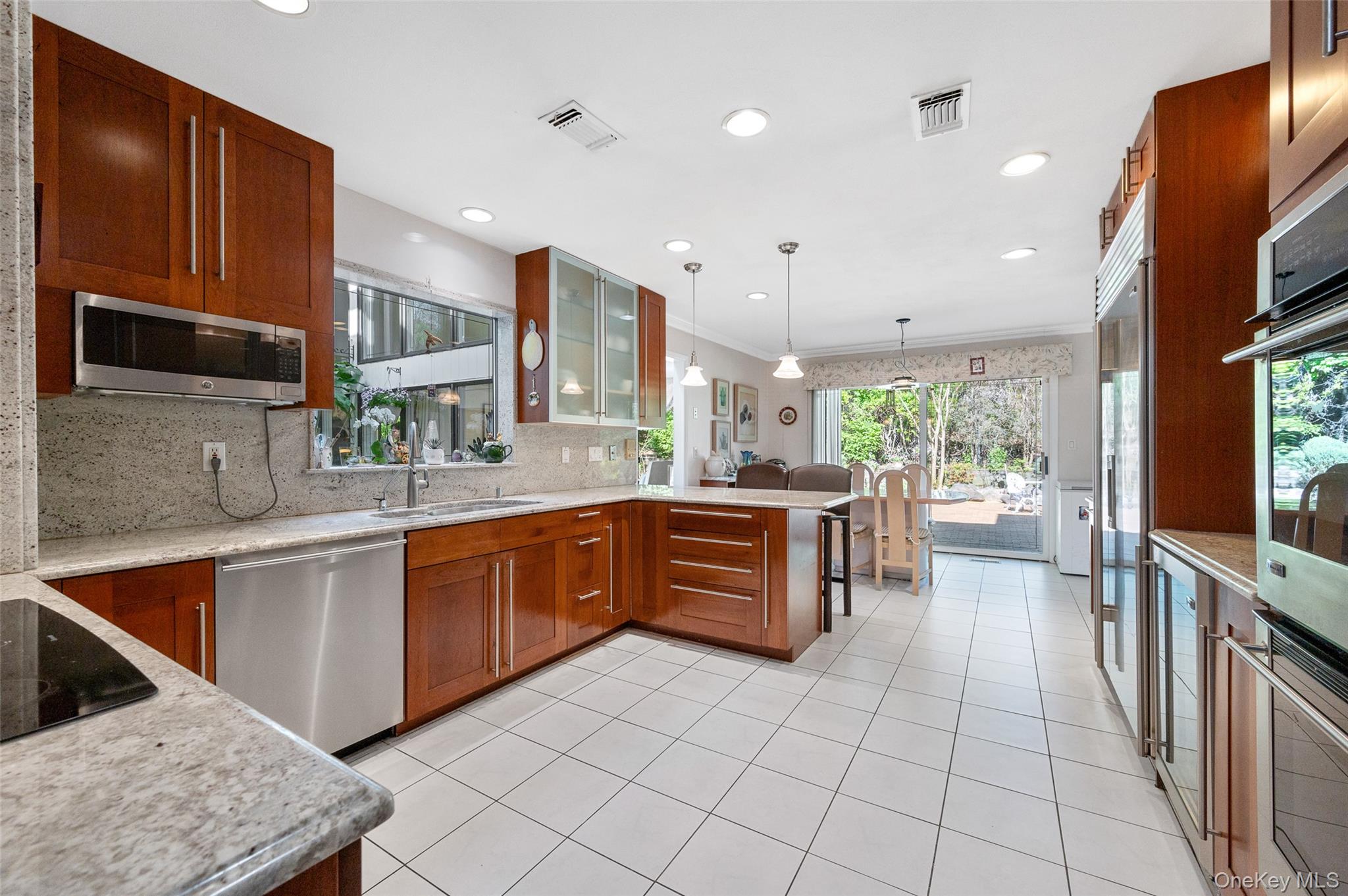 45 Bristol Drive, Manhasset, NY 11030