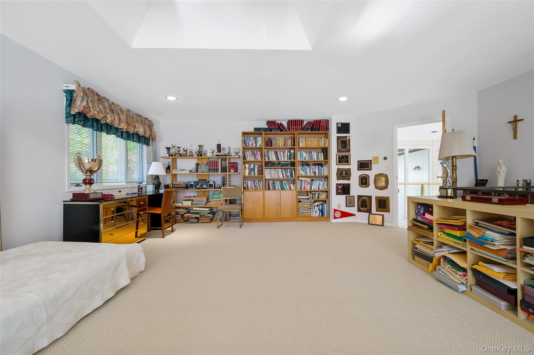 45 Bristol Drive, Manhasset, NY 11030